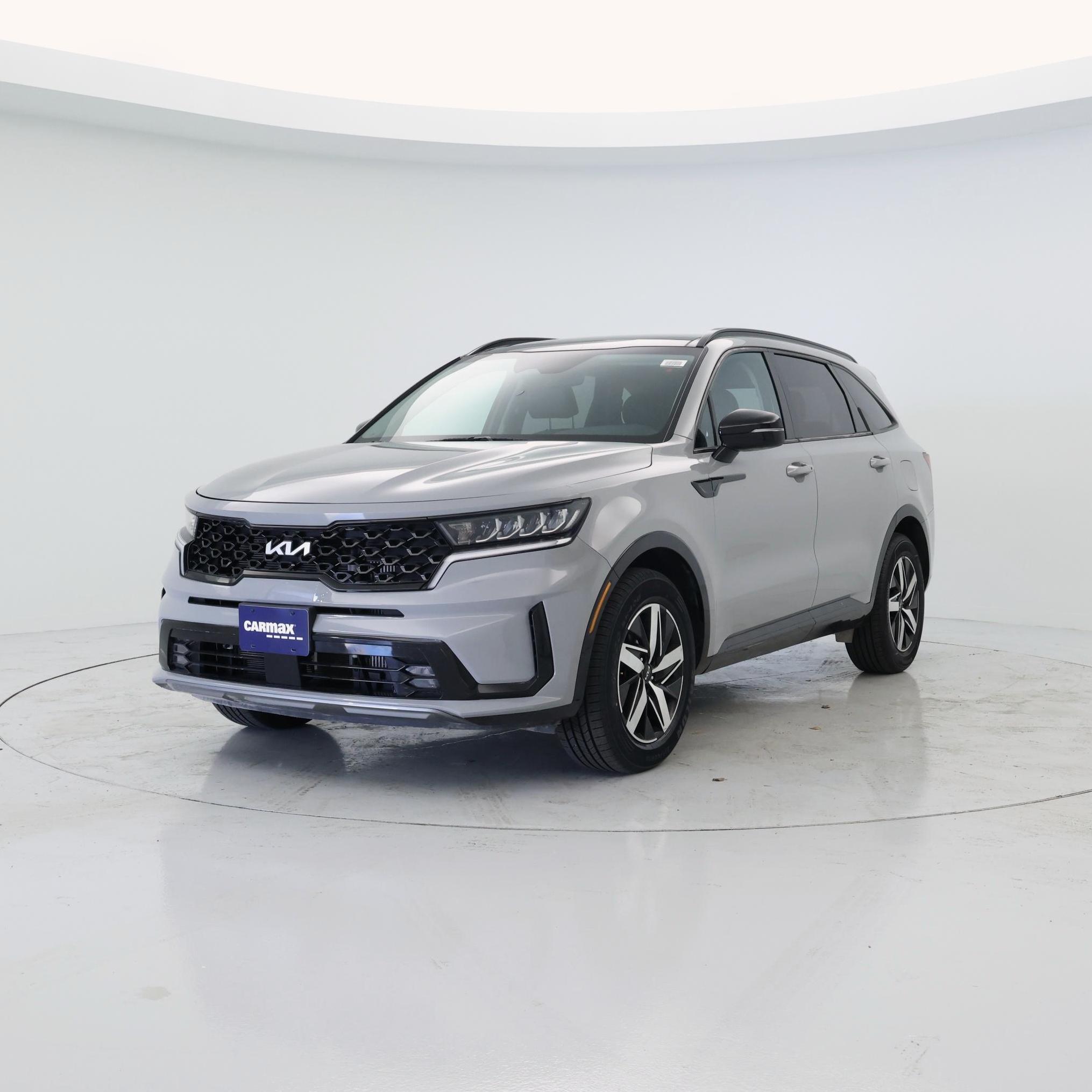 Thumbnail: 2022 Kia Sorento - 4