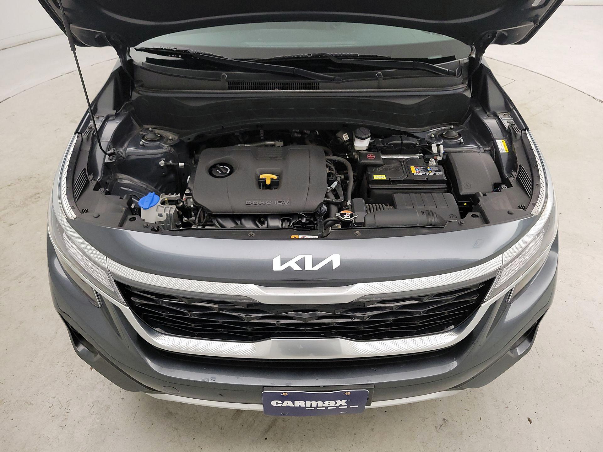 Thumbnail: 2023 Kia Seltos - 20