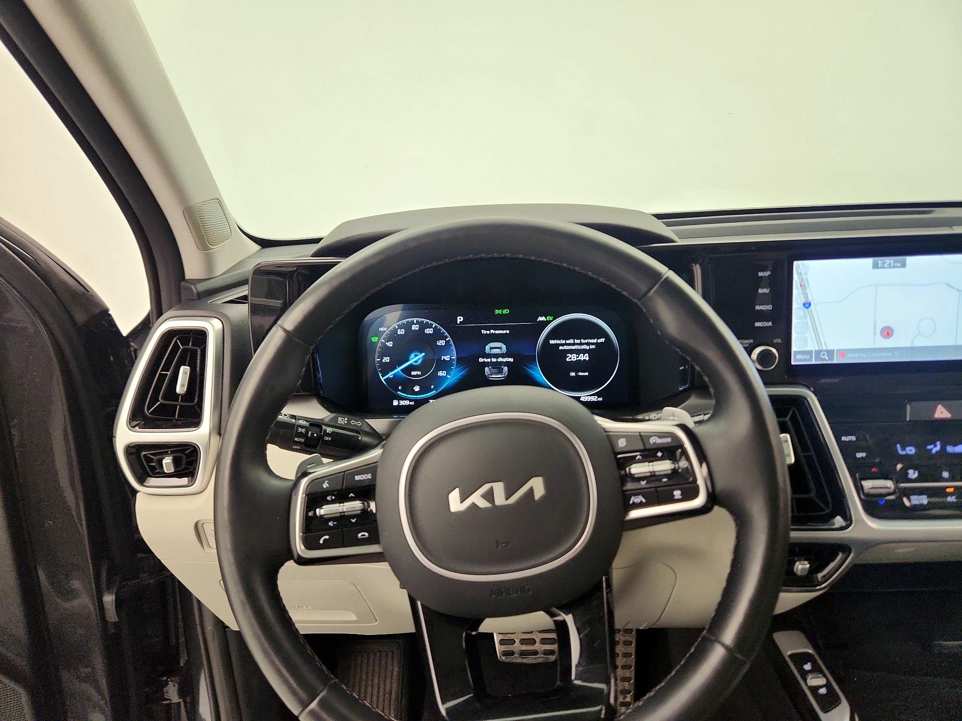 Thumbnail: 2023 Kia Sorento - 10