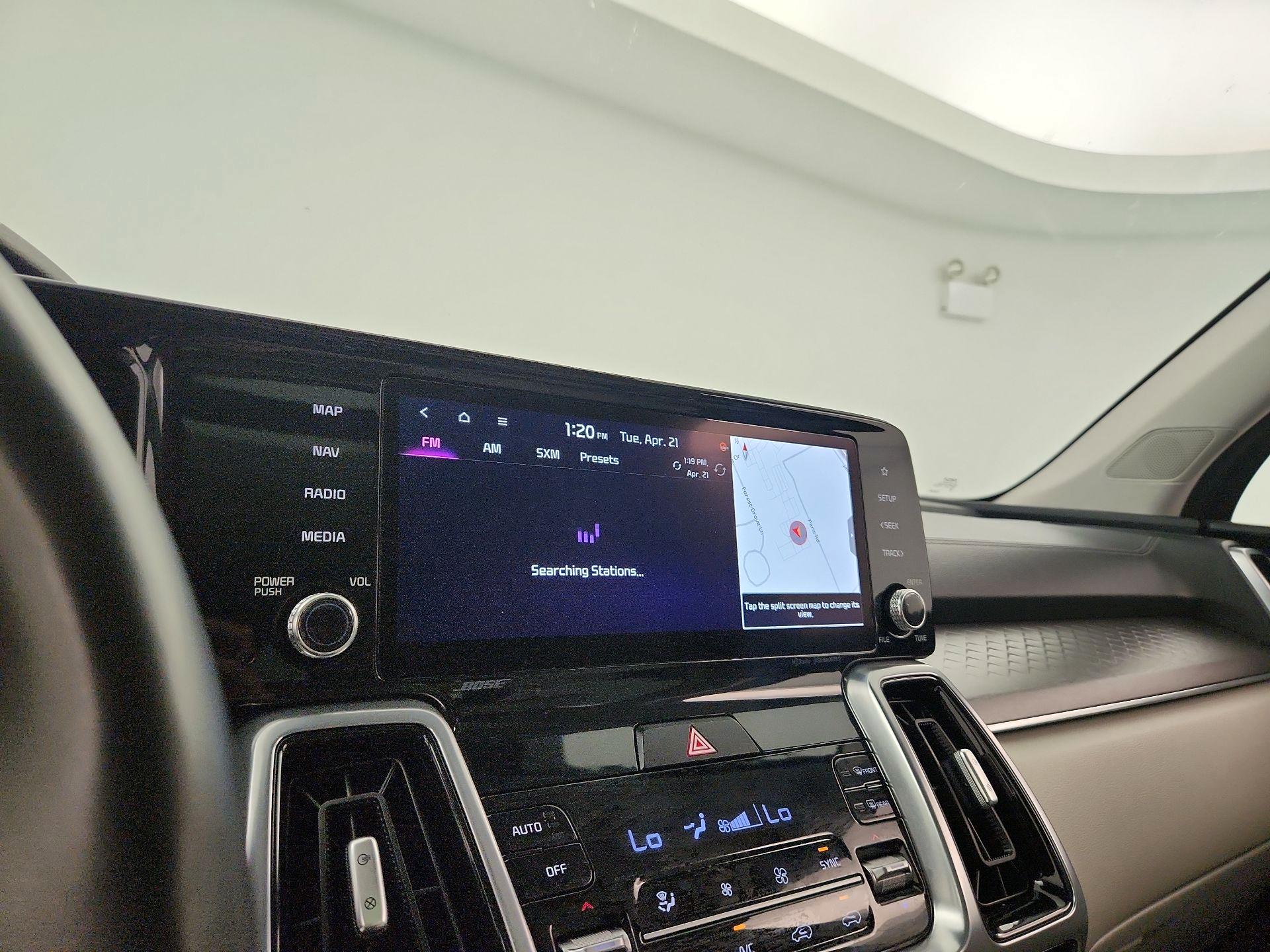 Thumbnail: 2023 Kia Sorento - 16