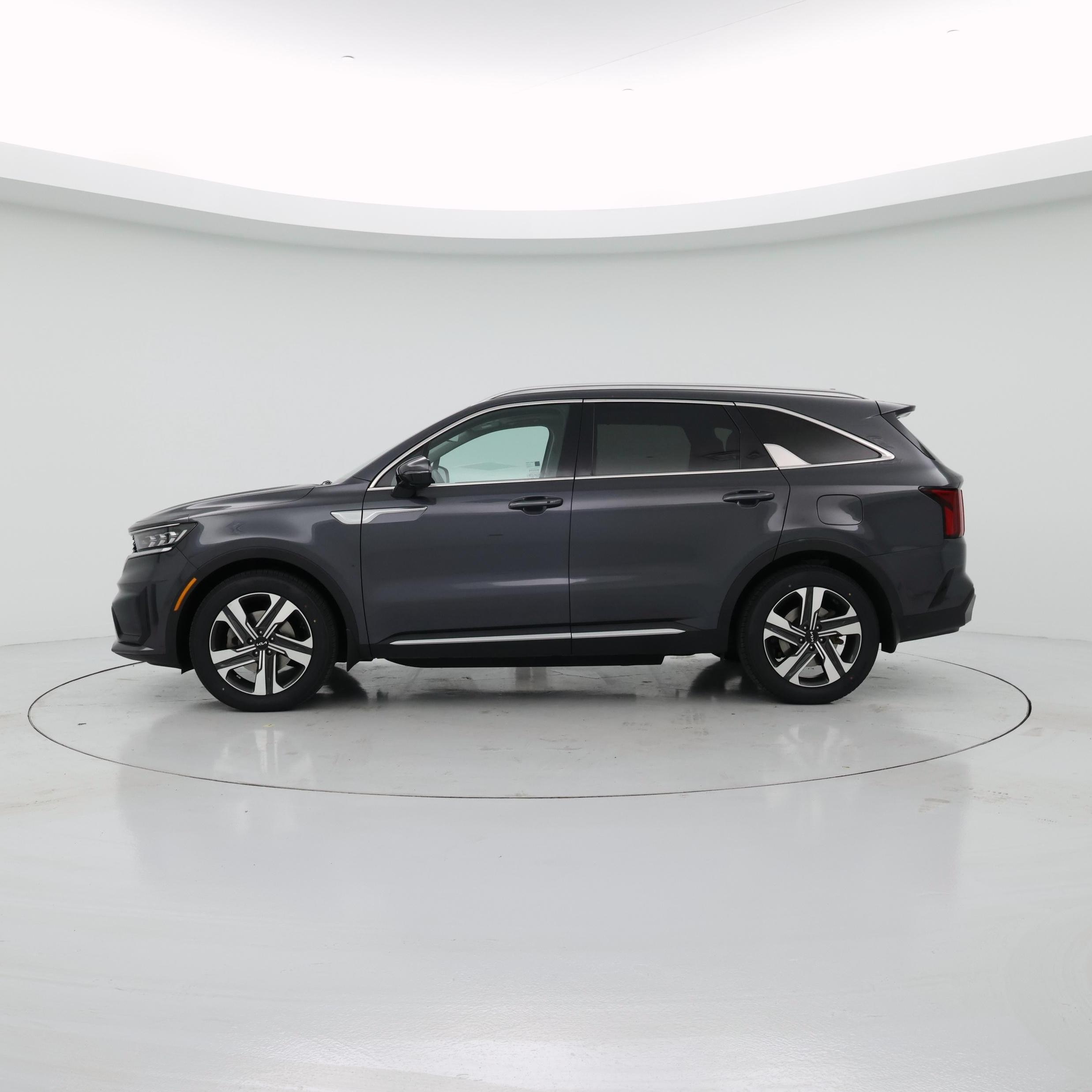 Thumbnail: 2023 Kia Sorento - 3