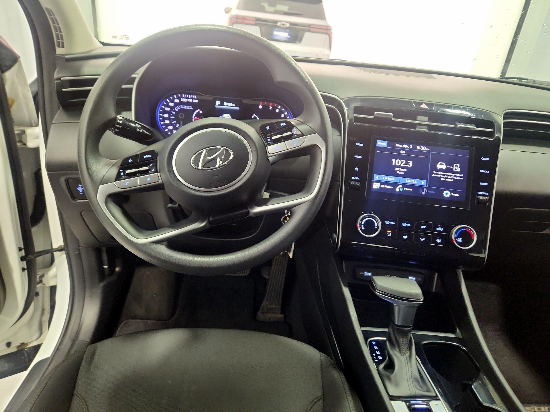 Thumbnail: 2023 Hyundai Tucson - 10