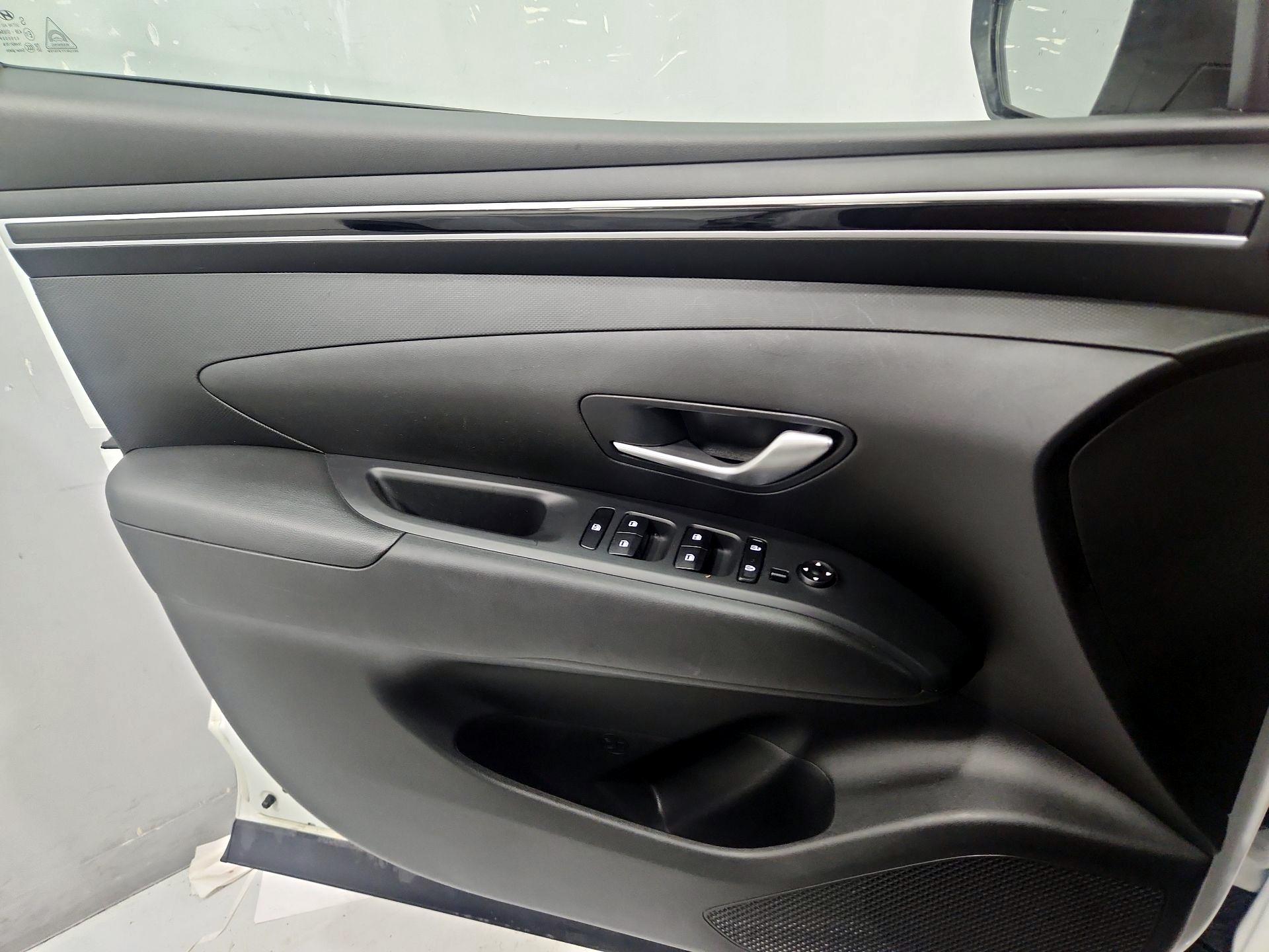 Thumbnail: 2023 Hyundai Tucson - 12