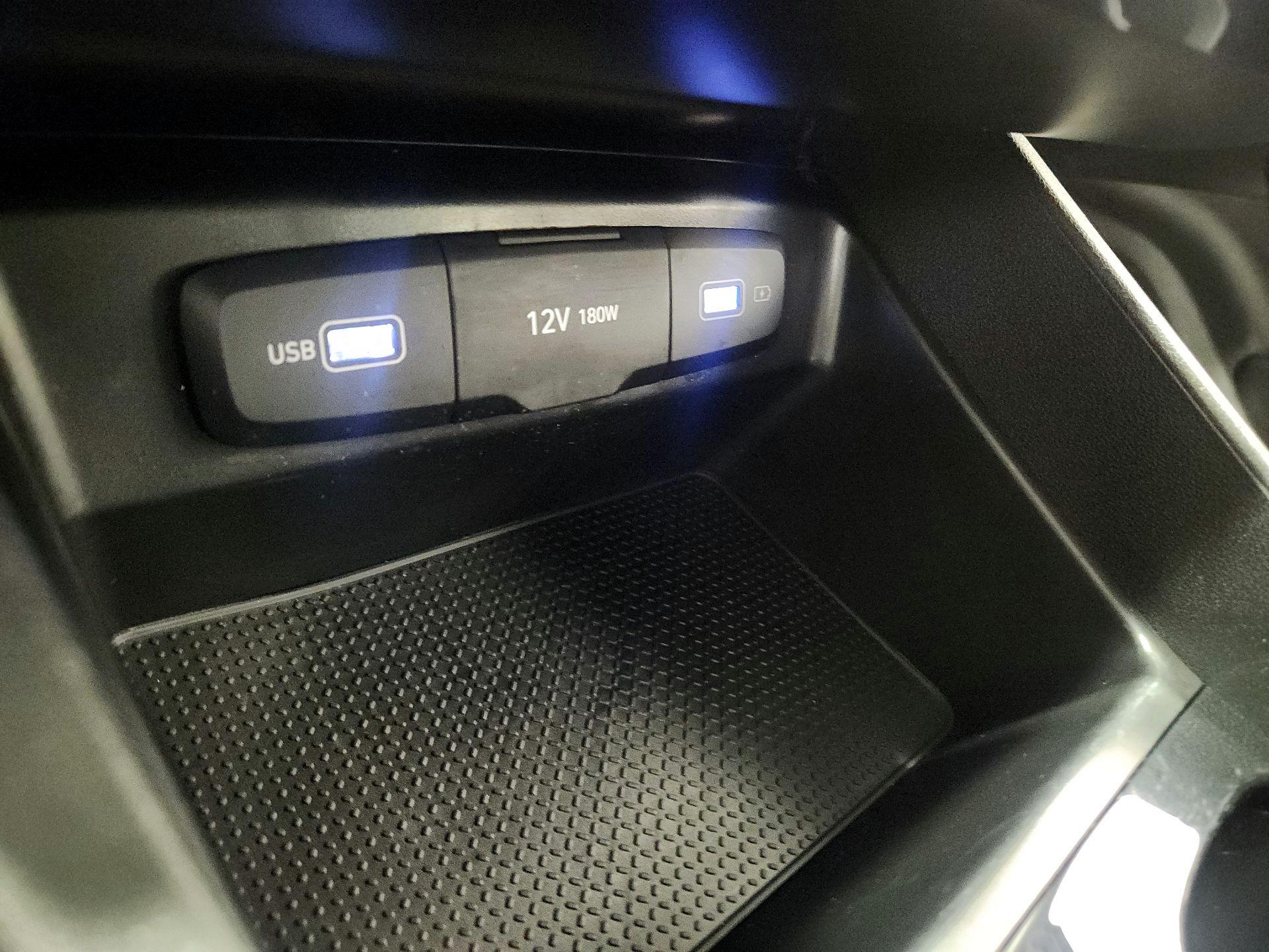 Thumbnail: 2023 Hyundai Tucson - 18