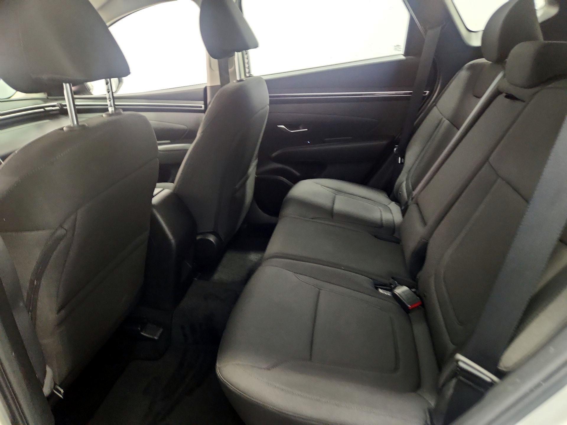 Thumbnail: 2023 Hyundai Tucson - 19