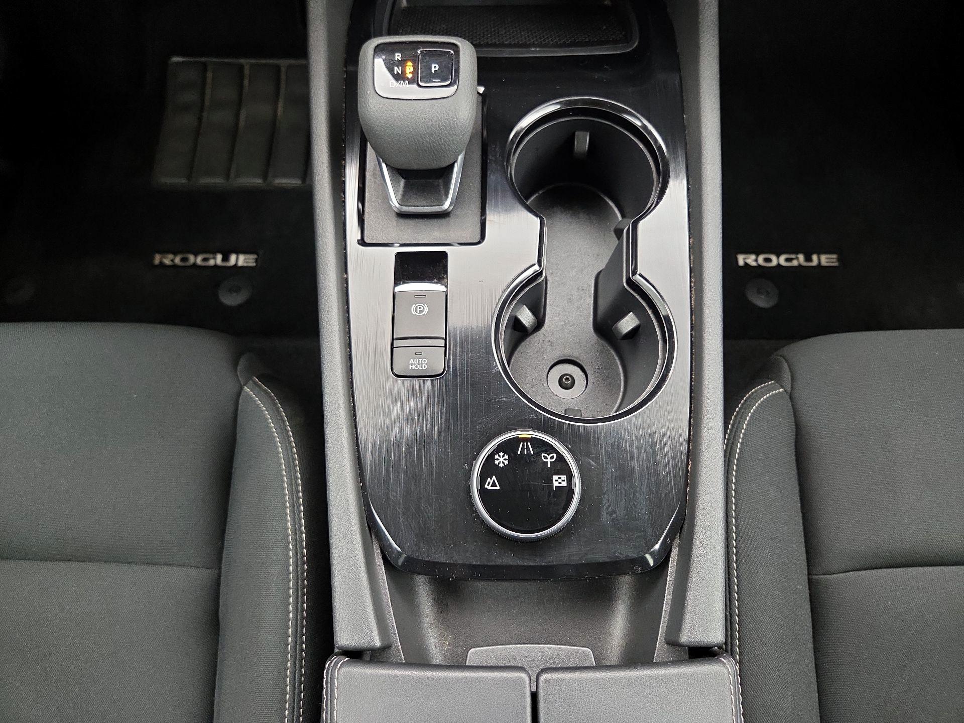 Thumbnail: 2023 Nissan Rogue - 17