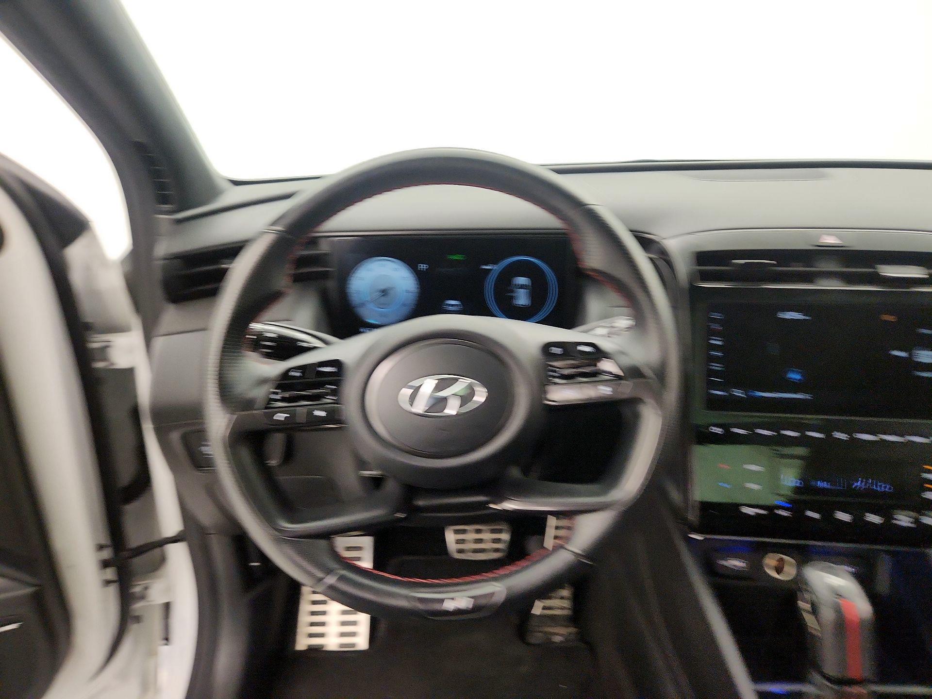 Thumbnail: 2023 Hyundai Tucson - 10