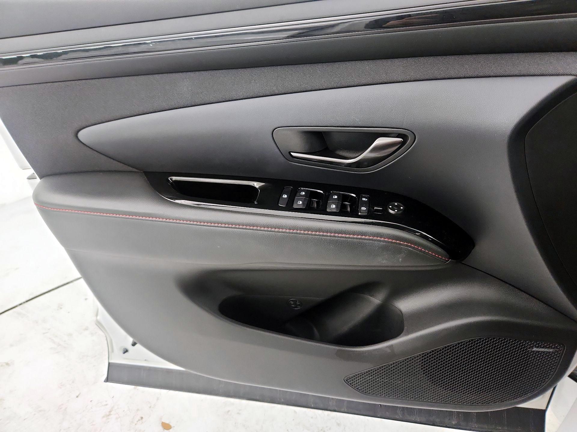 Thumbnail: 2023 Hyundai Tucson - 12