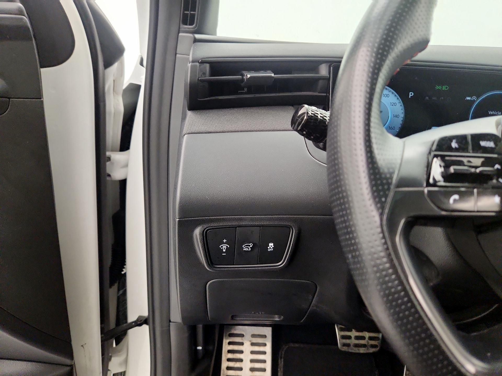 Thumbnail: 2023 Hyundai Tucson - 13