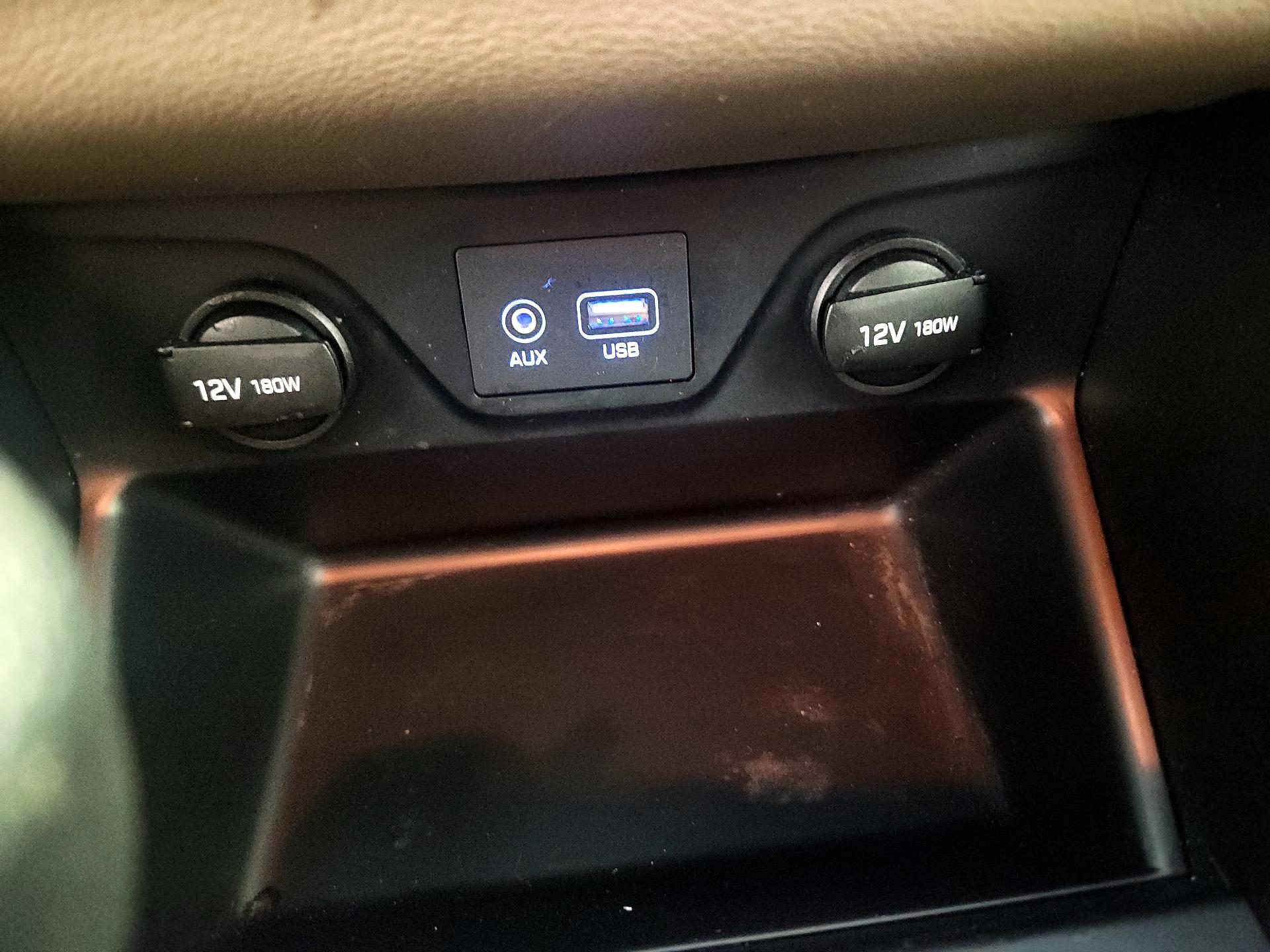 Thumbnail: 2020 Hyundai Tucson - 18