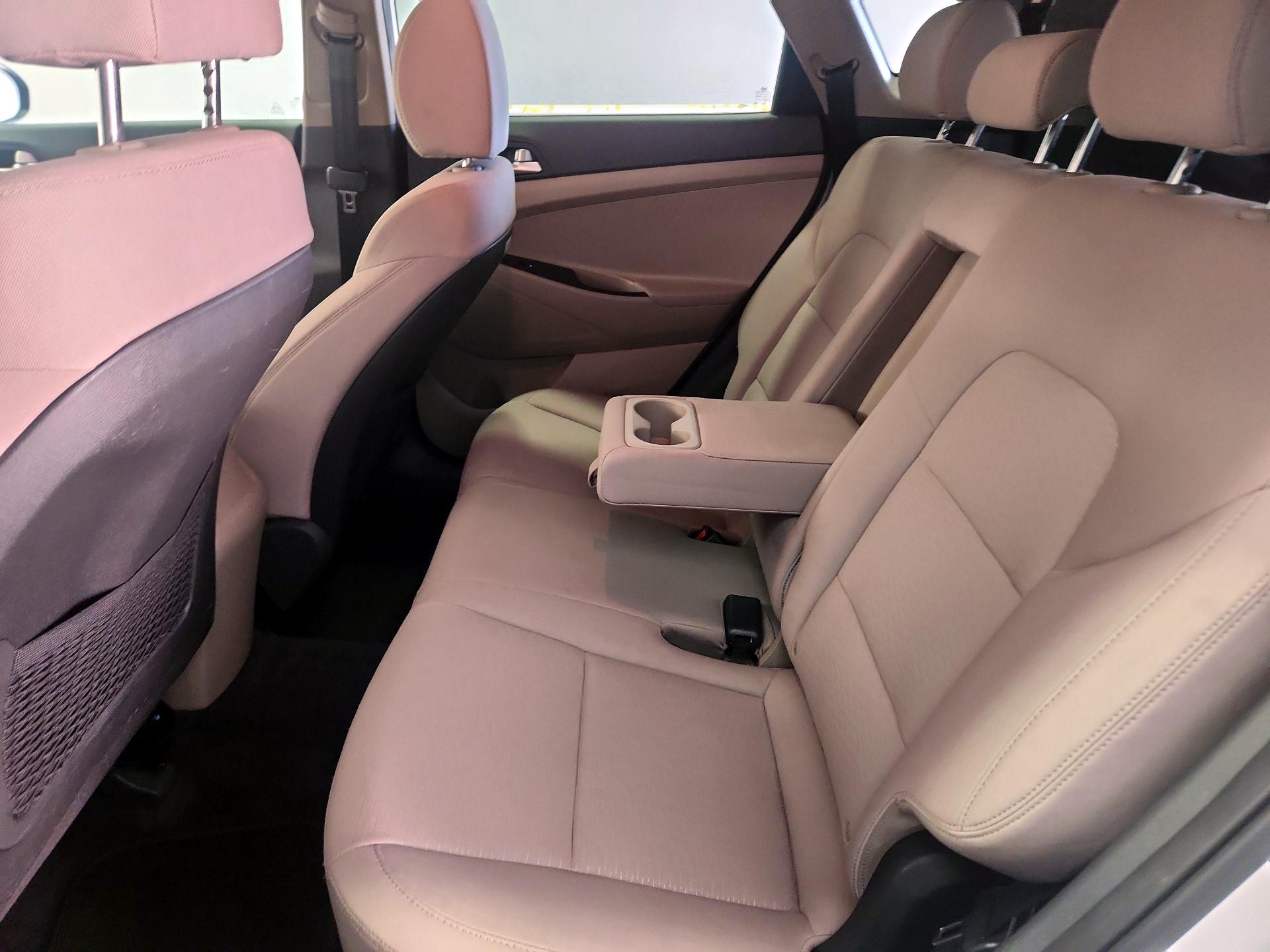 Thumbnail: 2020 Hyundai Tucson - 19