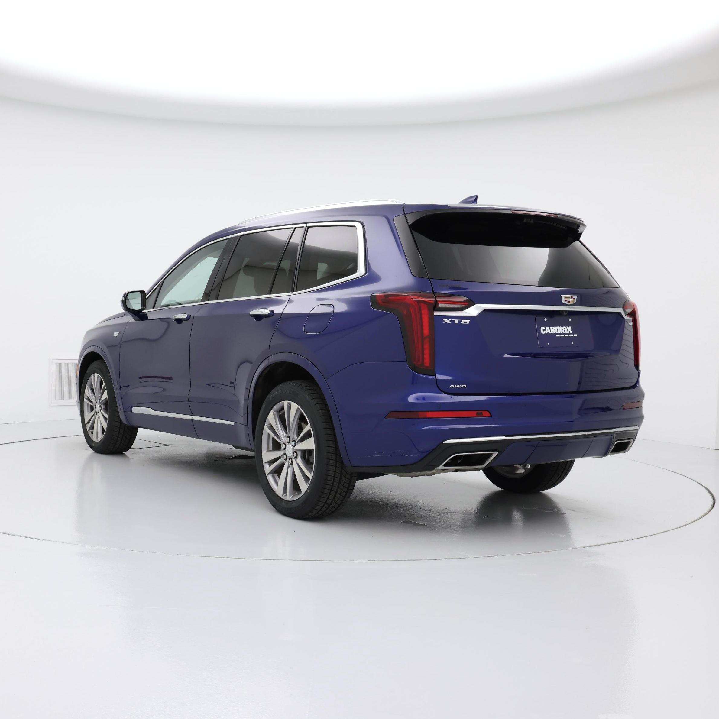 Thumbnail: 2023 Cadillac XT6 - 2
