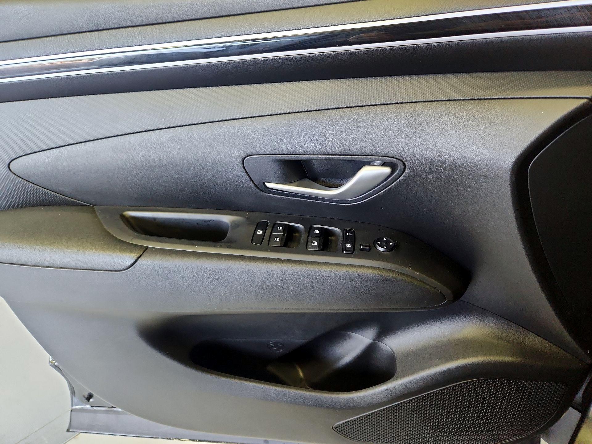 Thumbnail: 2023 Hyundai Tucson - 12