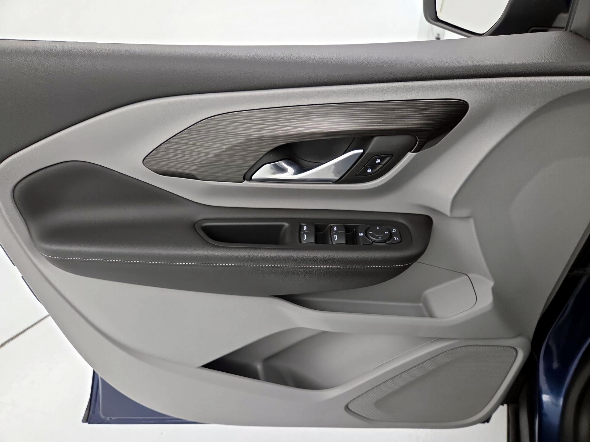 Thumbnail: 2022 GMC Terrain - 12