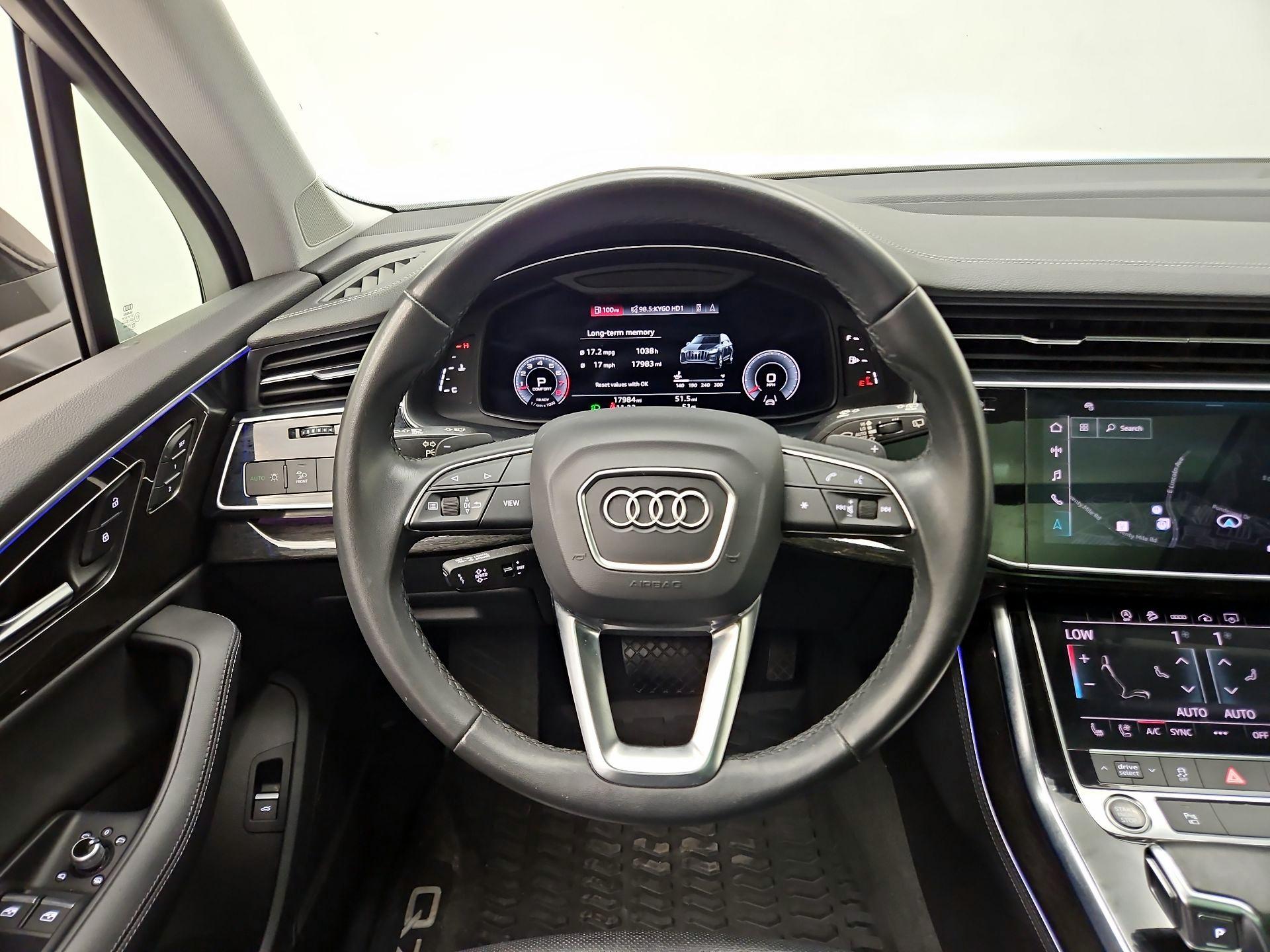 Thumbnail: 2023 Audi Q7 - 10