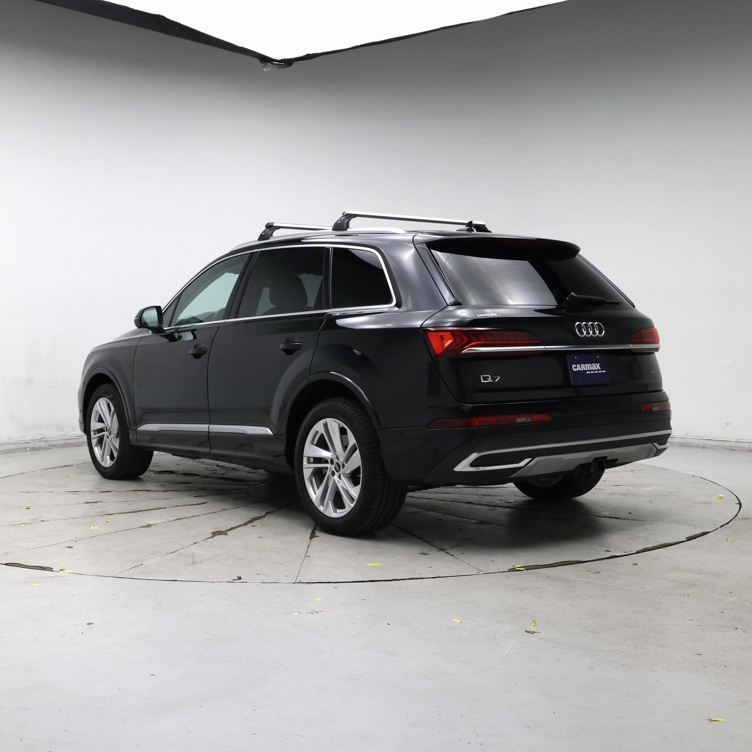Thumbnail: 2023 Audi Q7 - 2