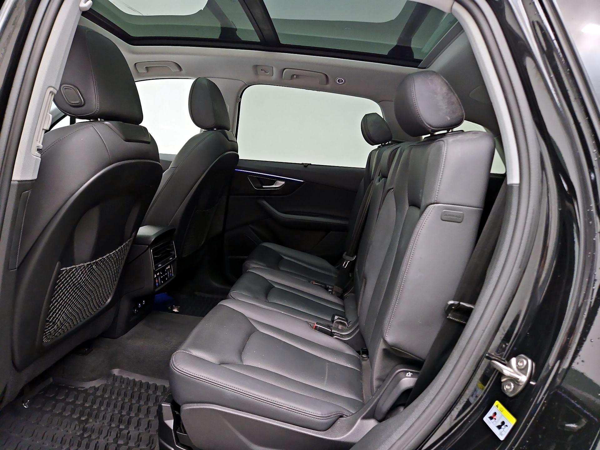 Thumbnail: 2023 Audi Q7 - 20