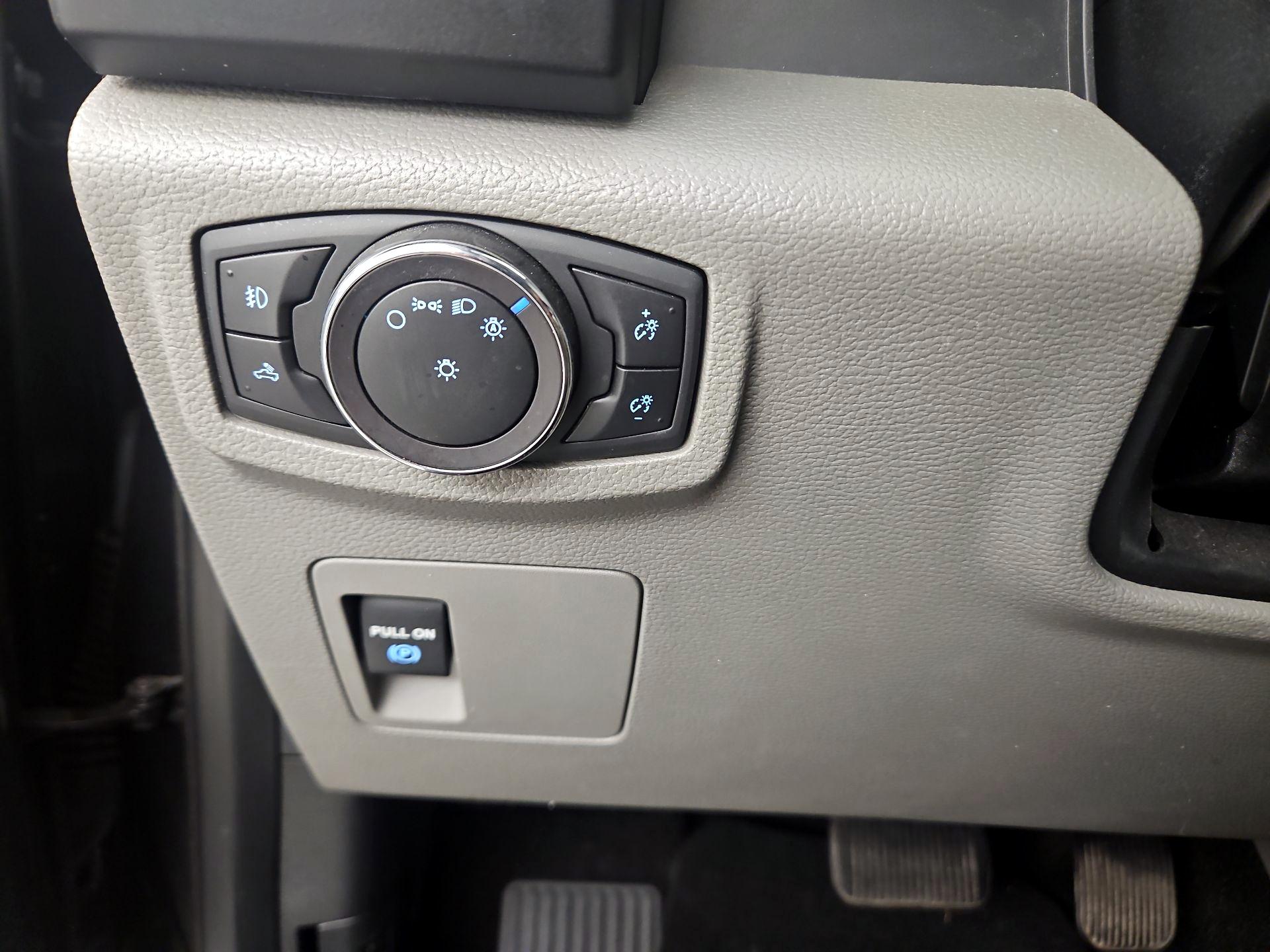 Thumbnail: 2019 Ford F-150 - 13