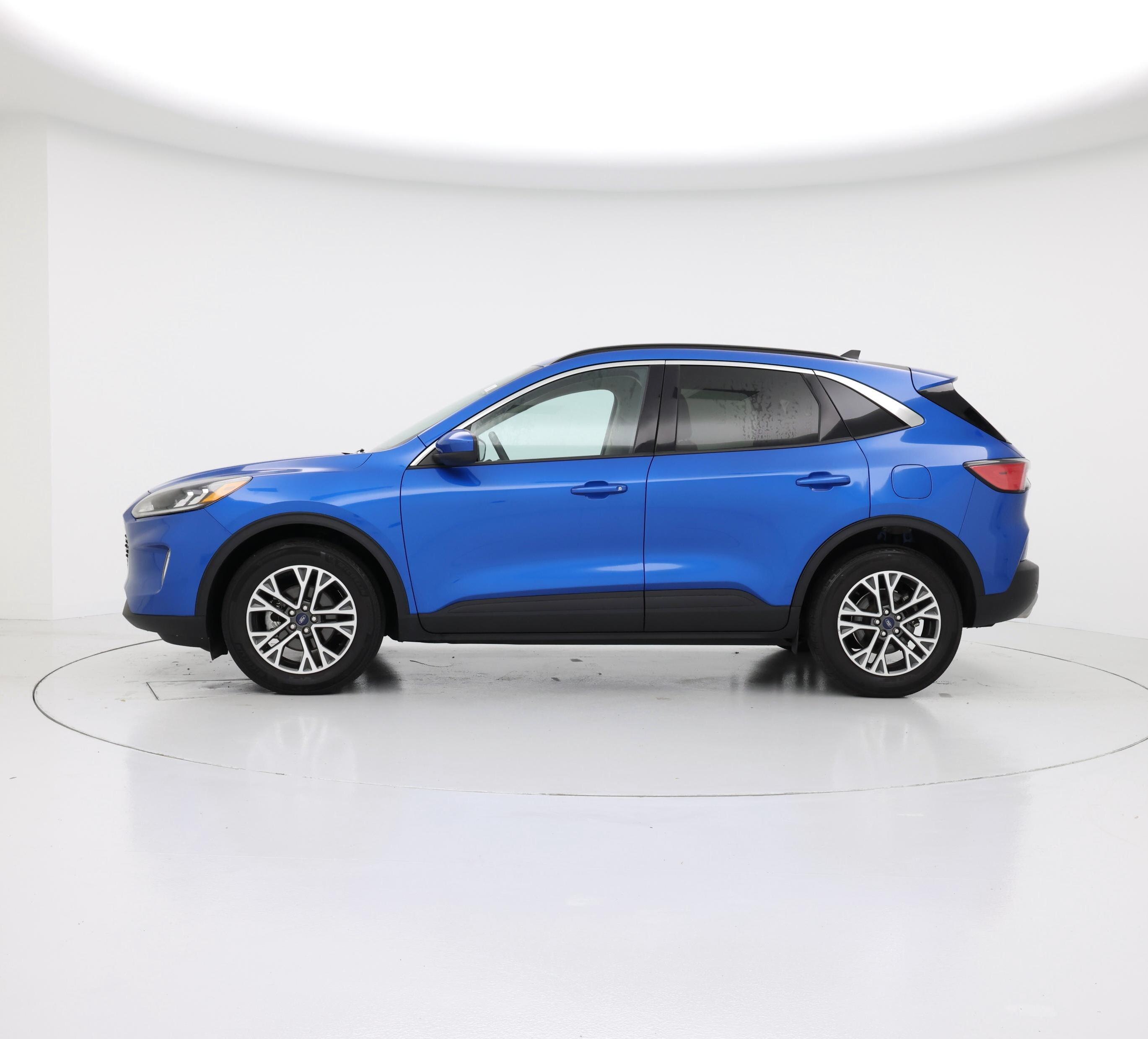 Thumbnail: 2020 Ford Escape - 3