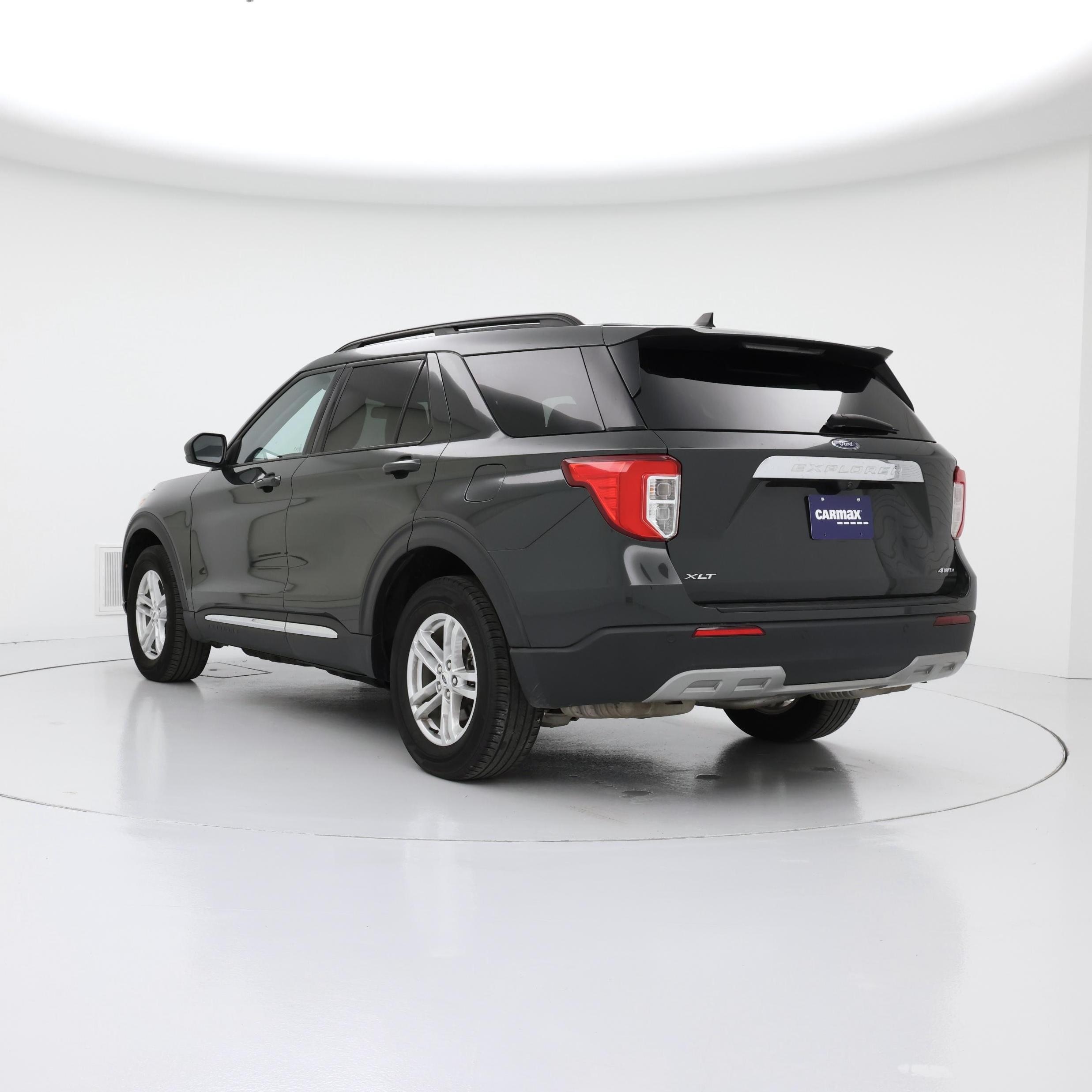 Thumbnail: 2022 Ford Explorer - 2
