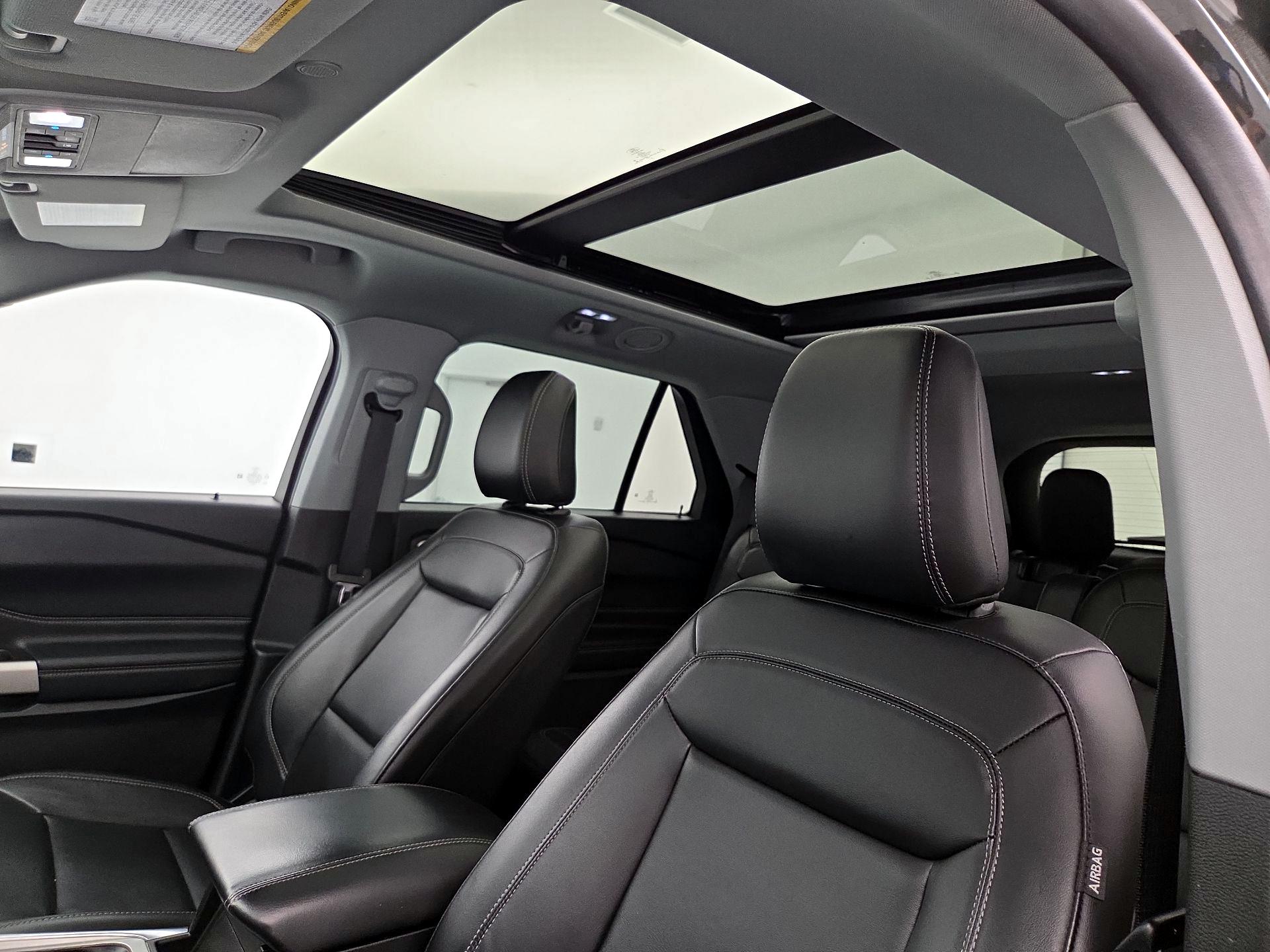 Thumbnail: 2022 Ford Explorer - 20