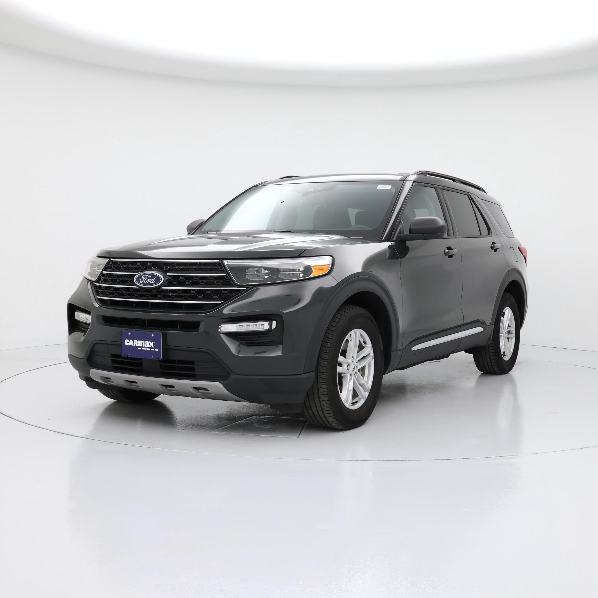 Thumbnail: 2022 Ford Explorer - 4