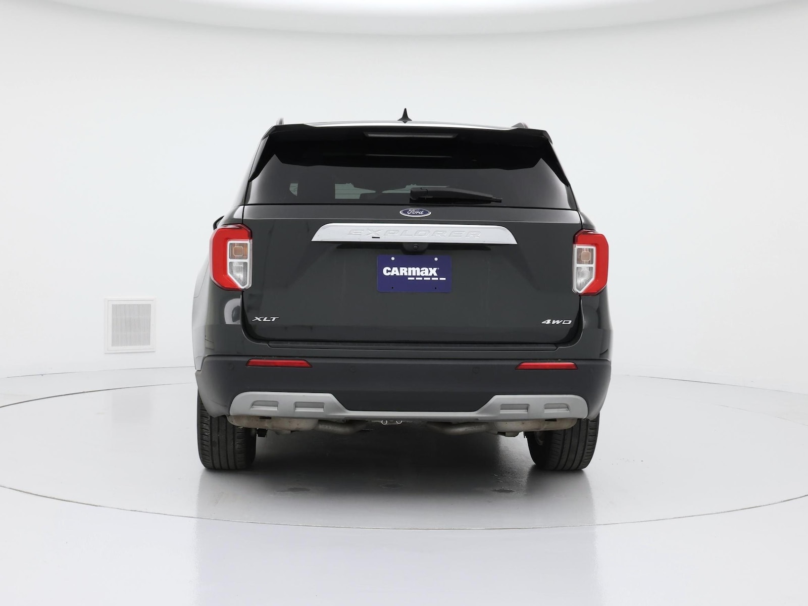 2022 Ford Explorer XLT - Photo 7