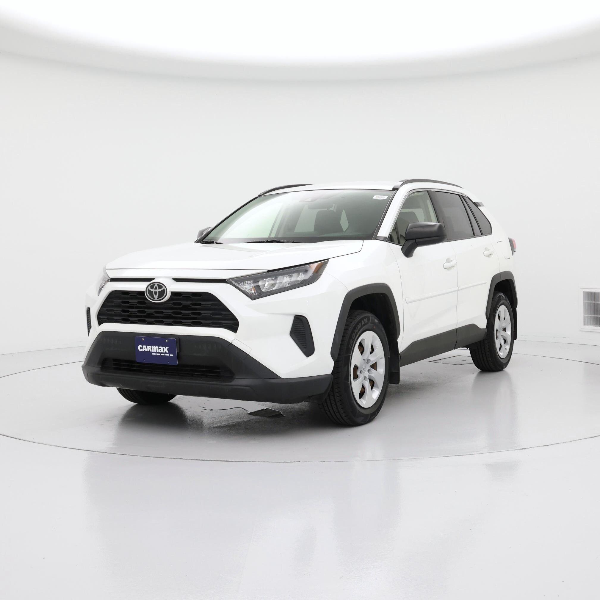 Thumbnail: 2021 Toyota RAV4 - 4