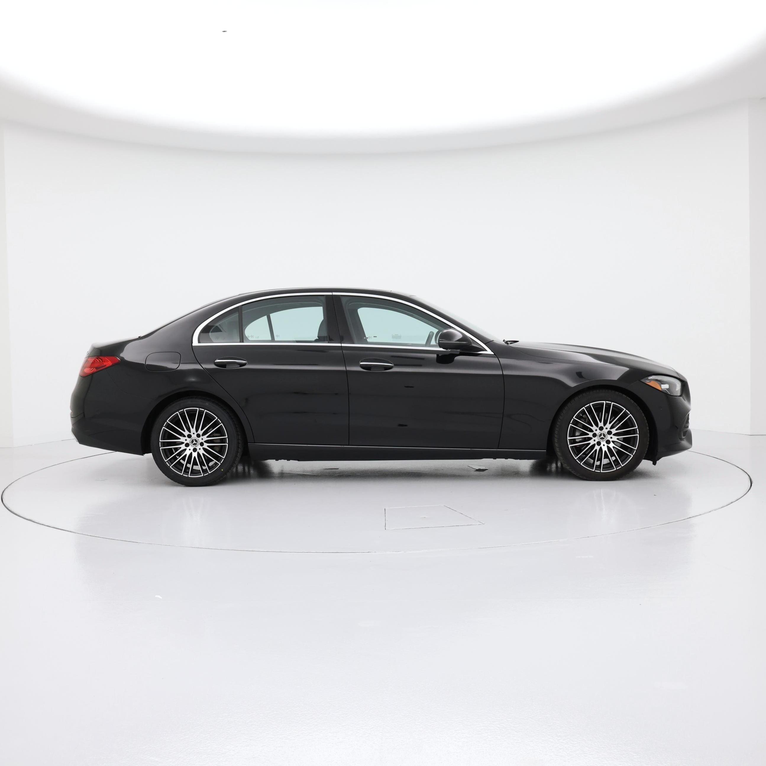 Thumbnail: 2023 Mercedes-Benz C-Class - 7