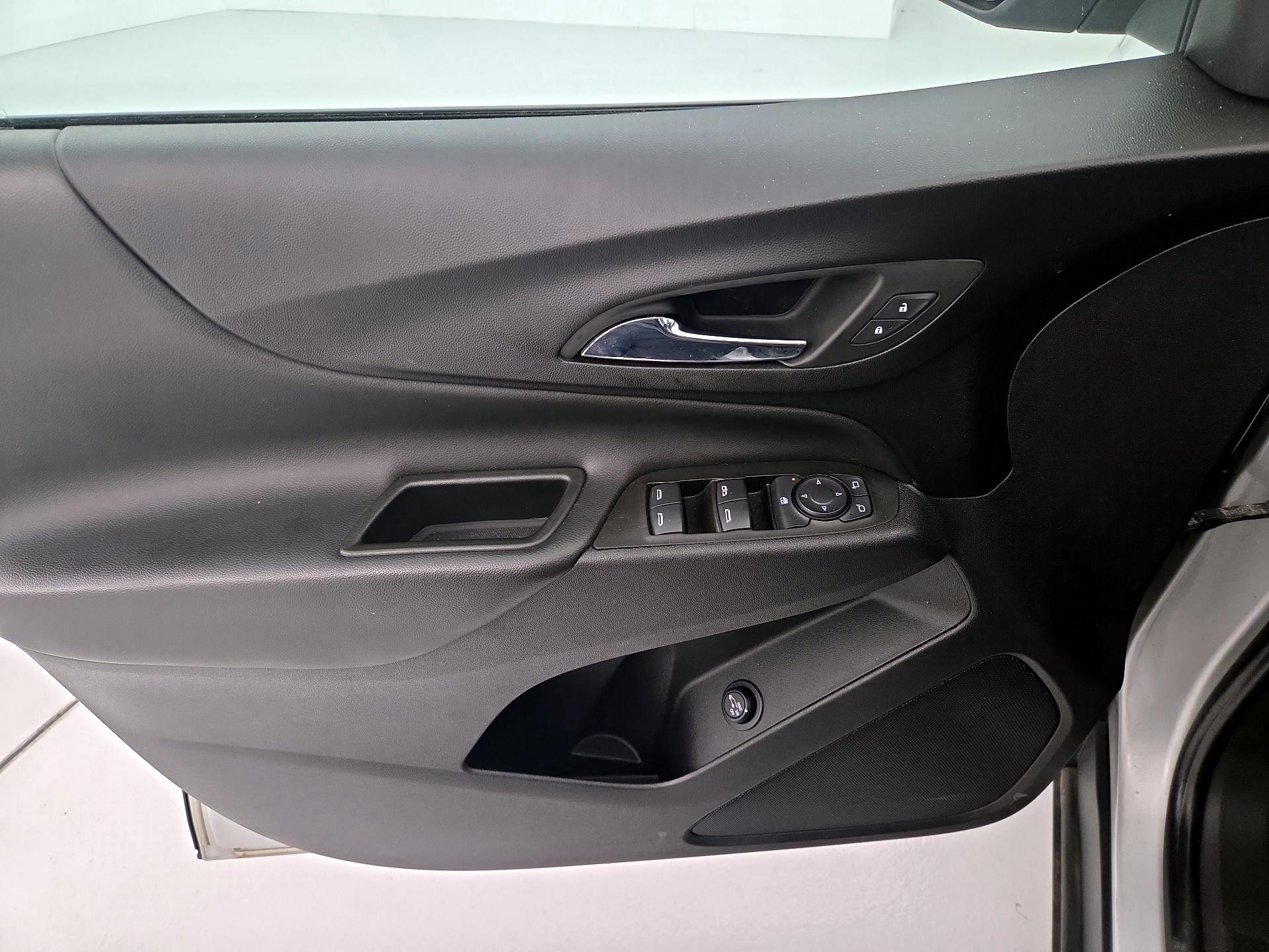 Thumbnail: 2021 Chevrolet Equinox - 12
