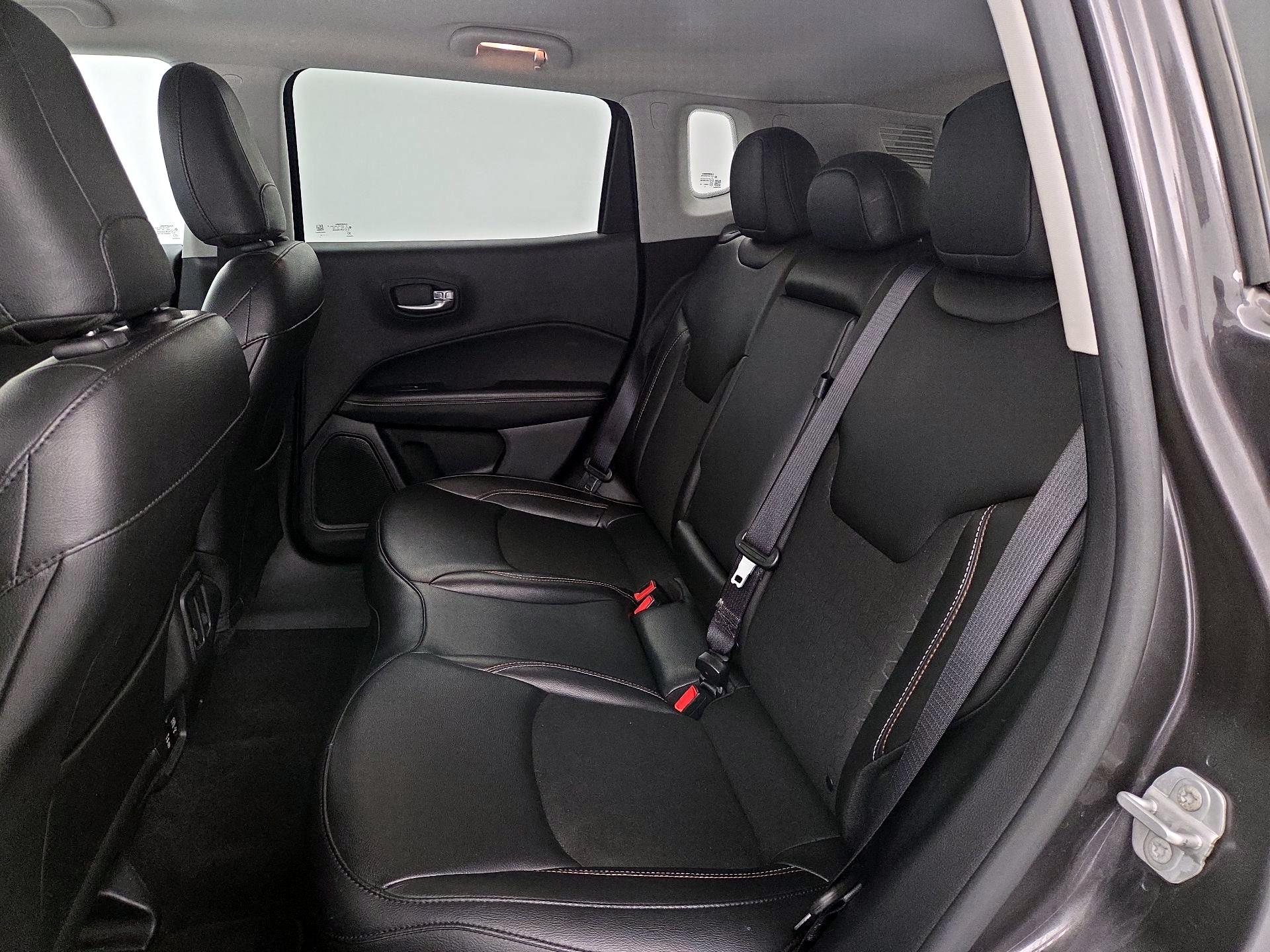 Thumbnail: 2020 Jeep Compass - 20