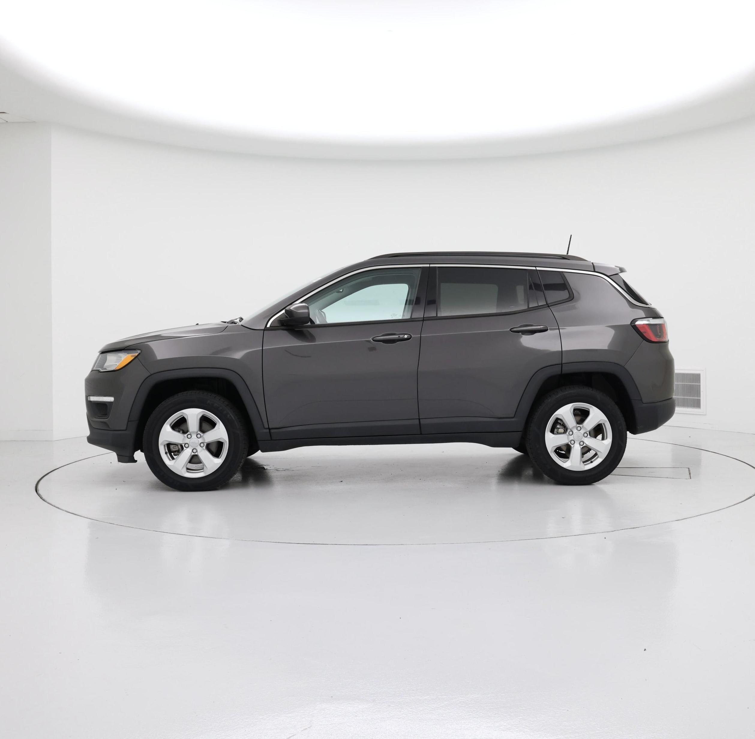 Thumbnail: 2020 Jeep Compass - 3