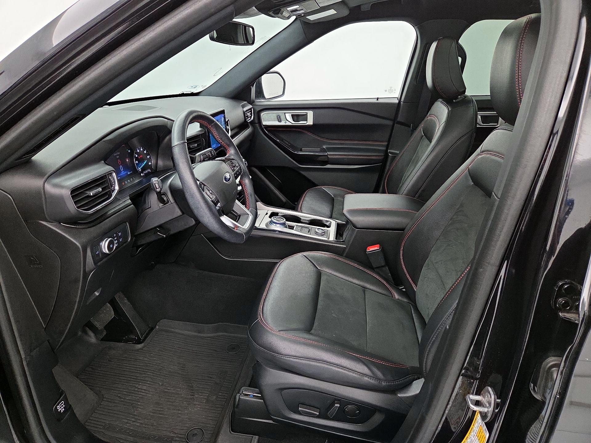 Thumbnail: 2022 Ford Explorer - 11