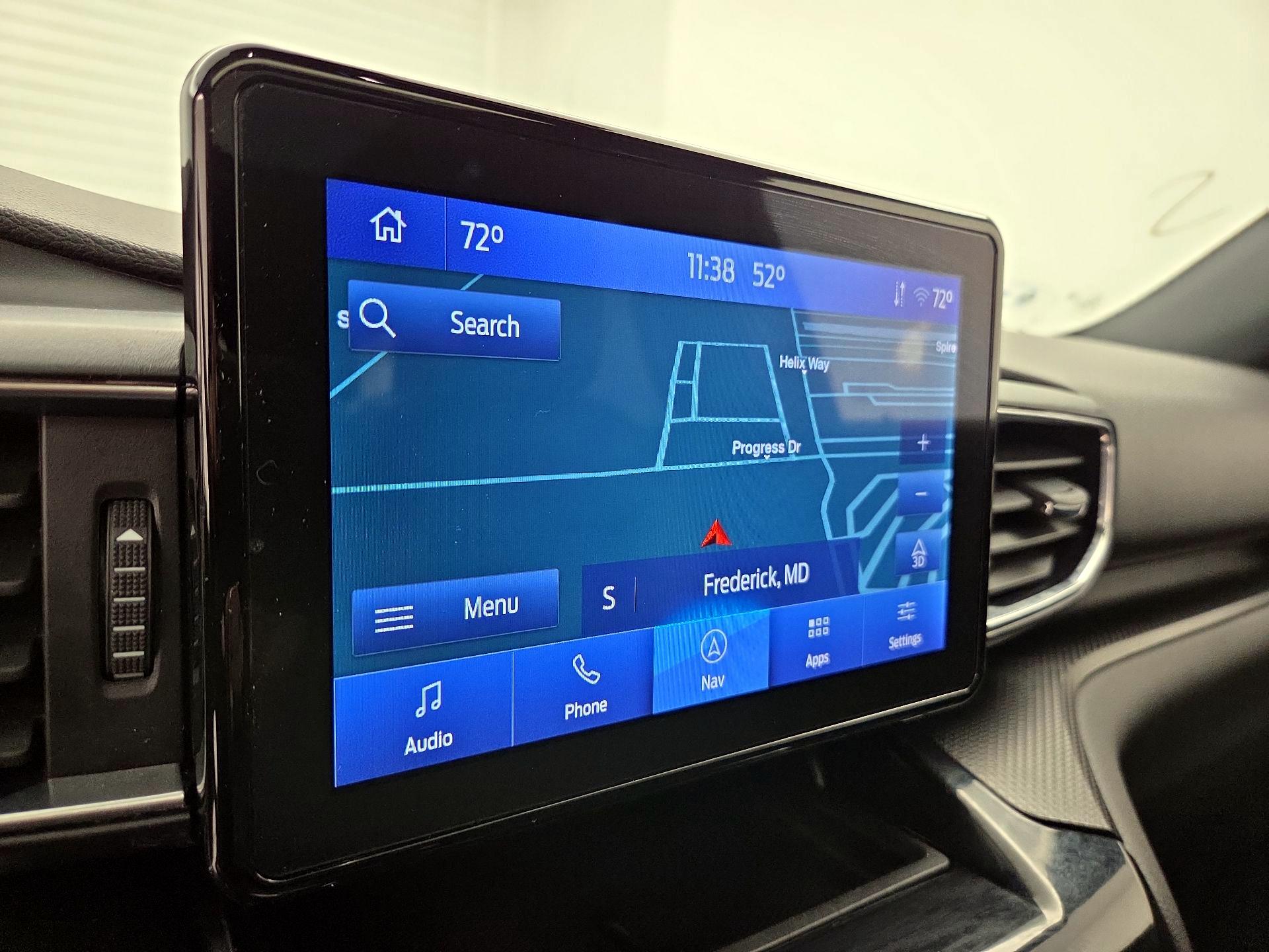 Thumbnail: 2022 Ford Explorer - 14