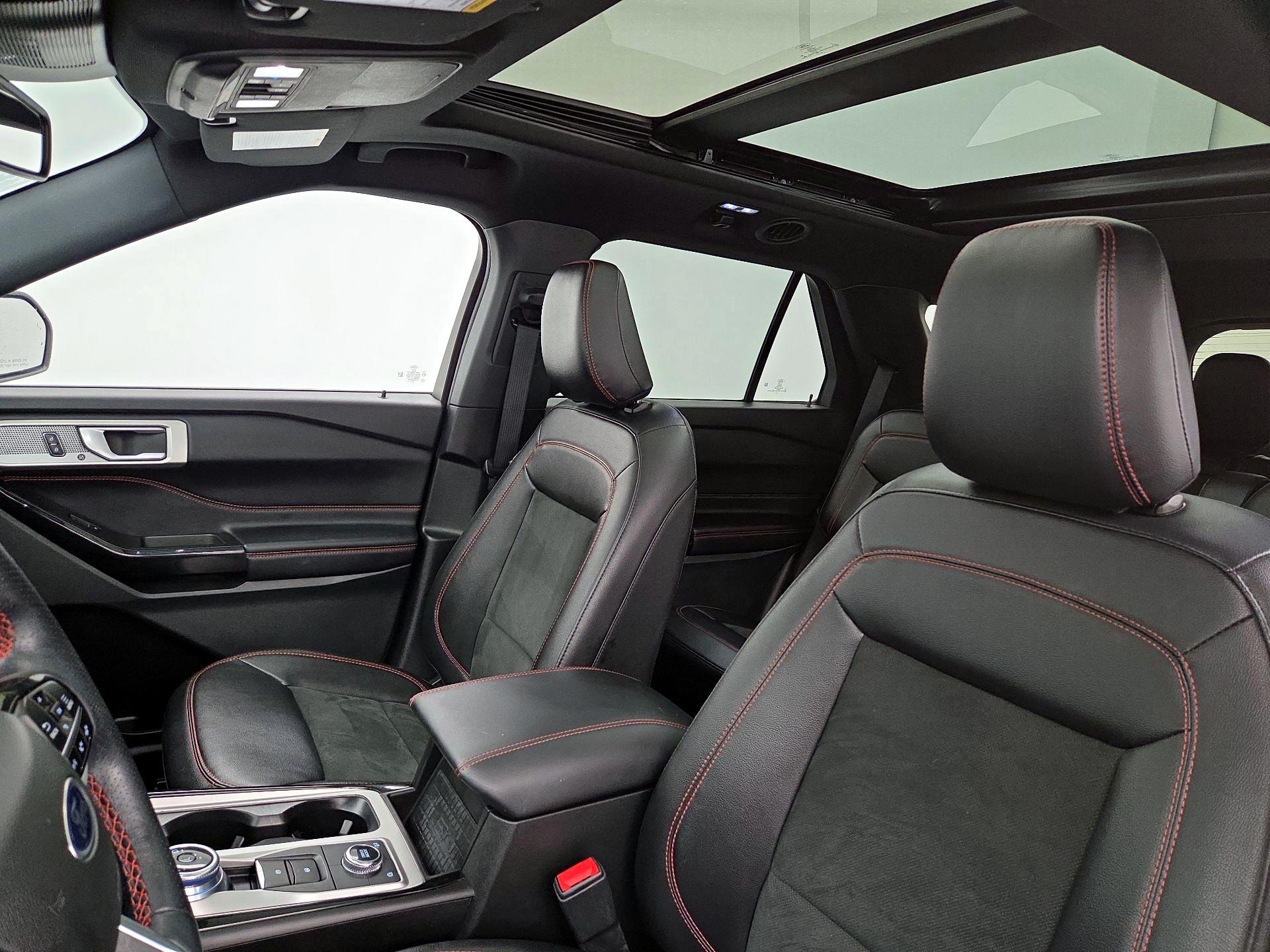 Thumbnail: 2022 Ford Explorer - 20