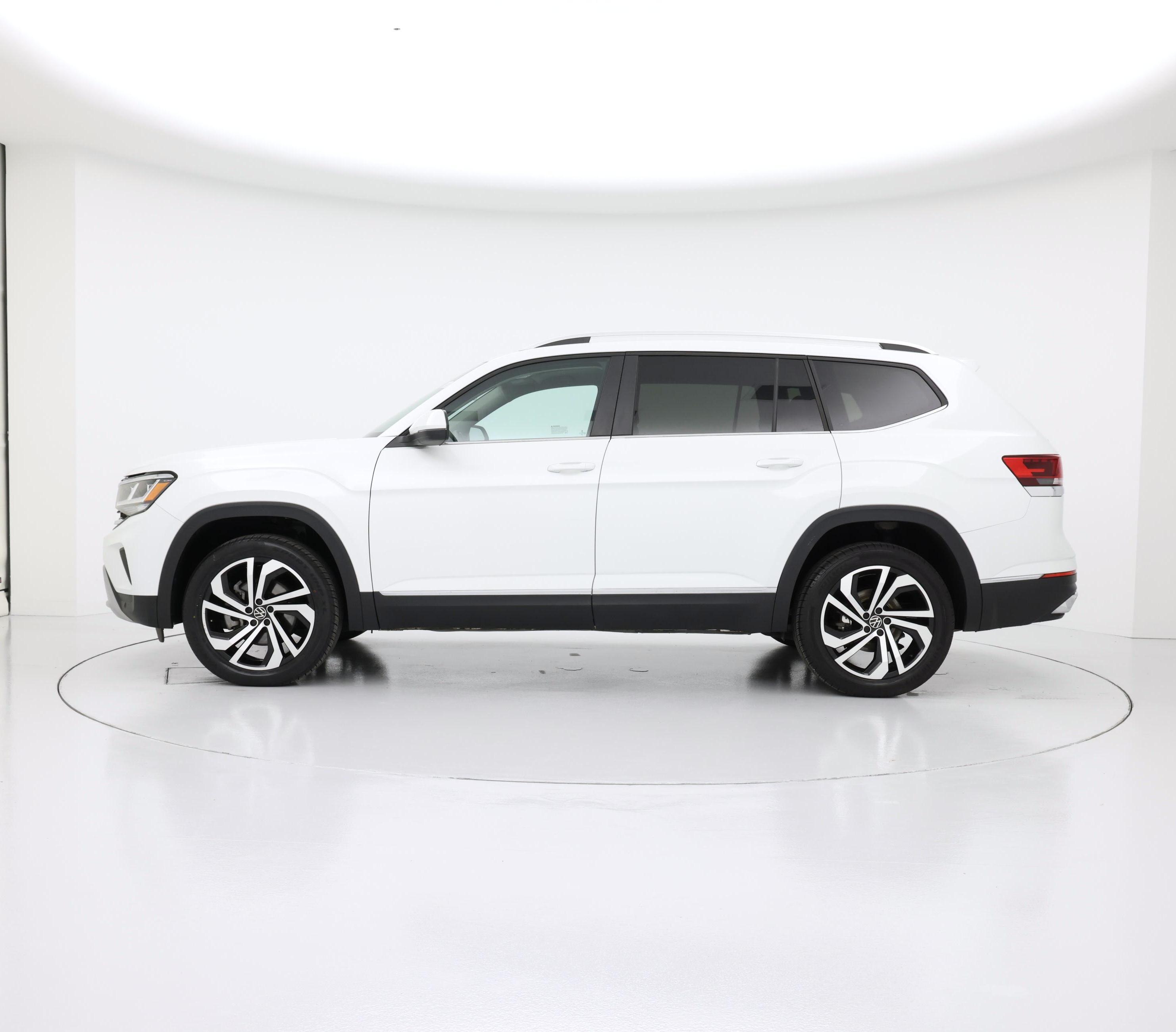 Thumbnail: 2023 Volkswagen Atlas - 3