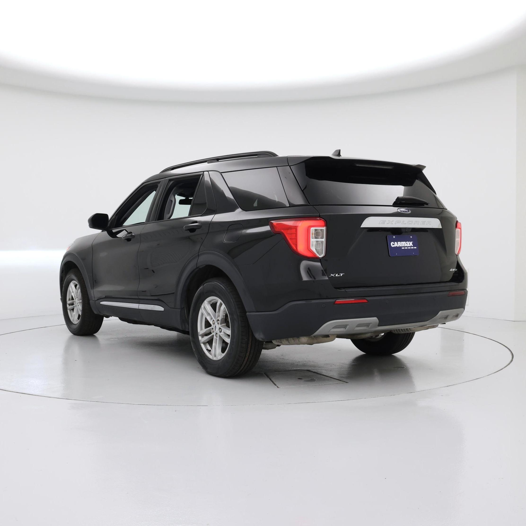 Thumbnail: 2022 Ford Explorer - 2