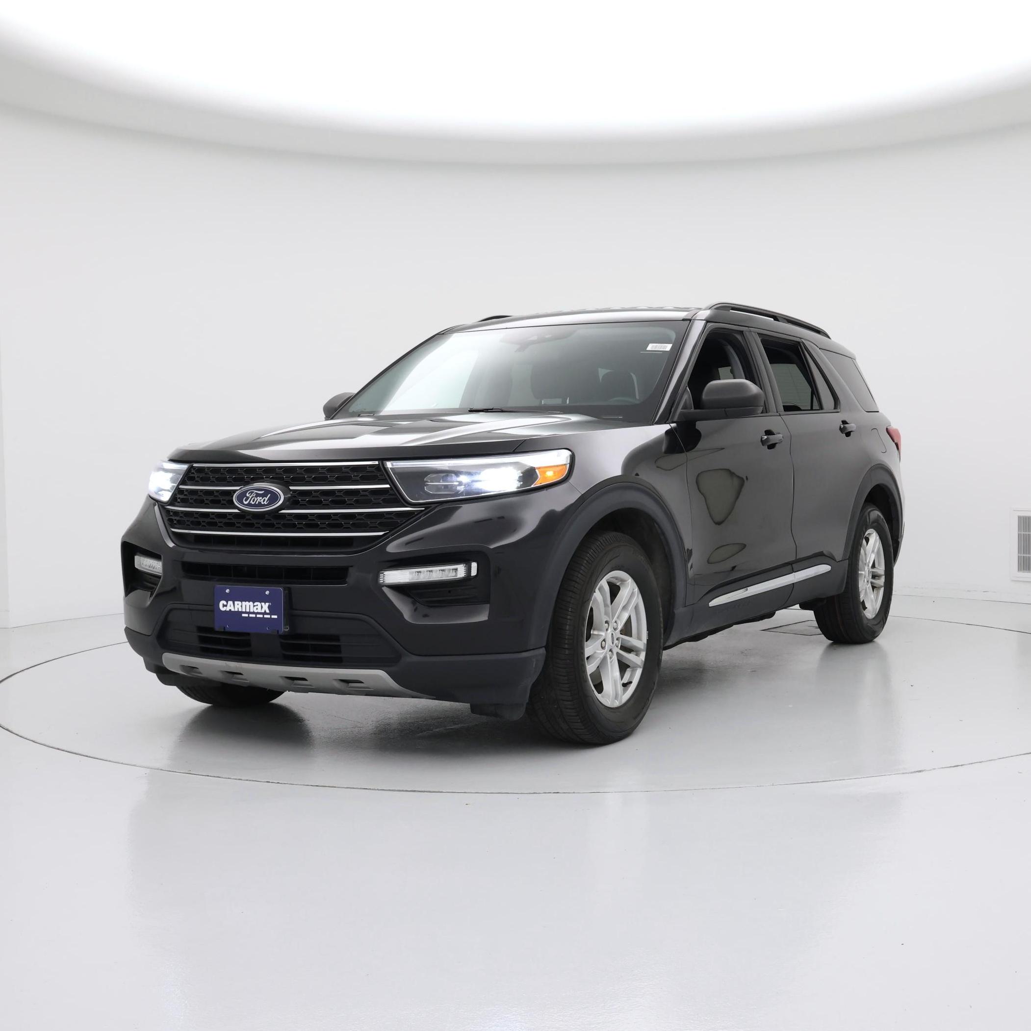 Thumbnail: 2022 Ford Explorer - 4