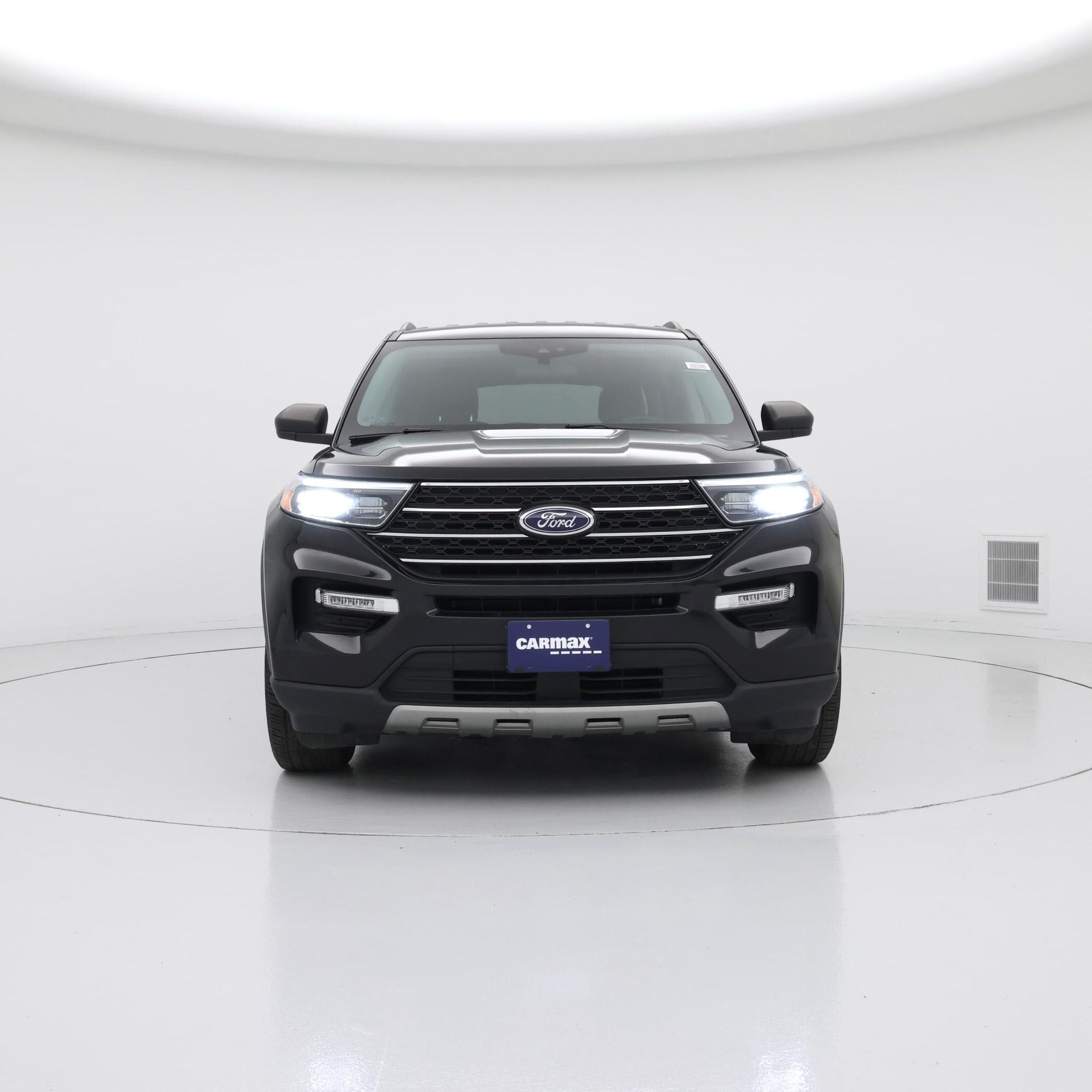 Thumbnail: 2022 Ford Explorer - 5