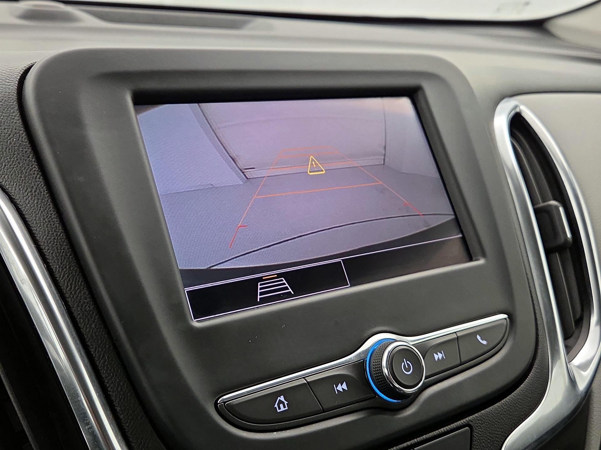 Thumbnail: 2022 Chevrolet Equinox - 14