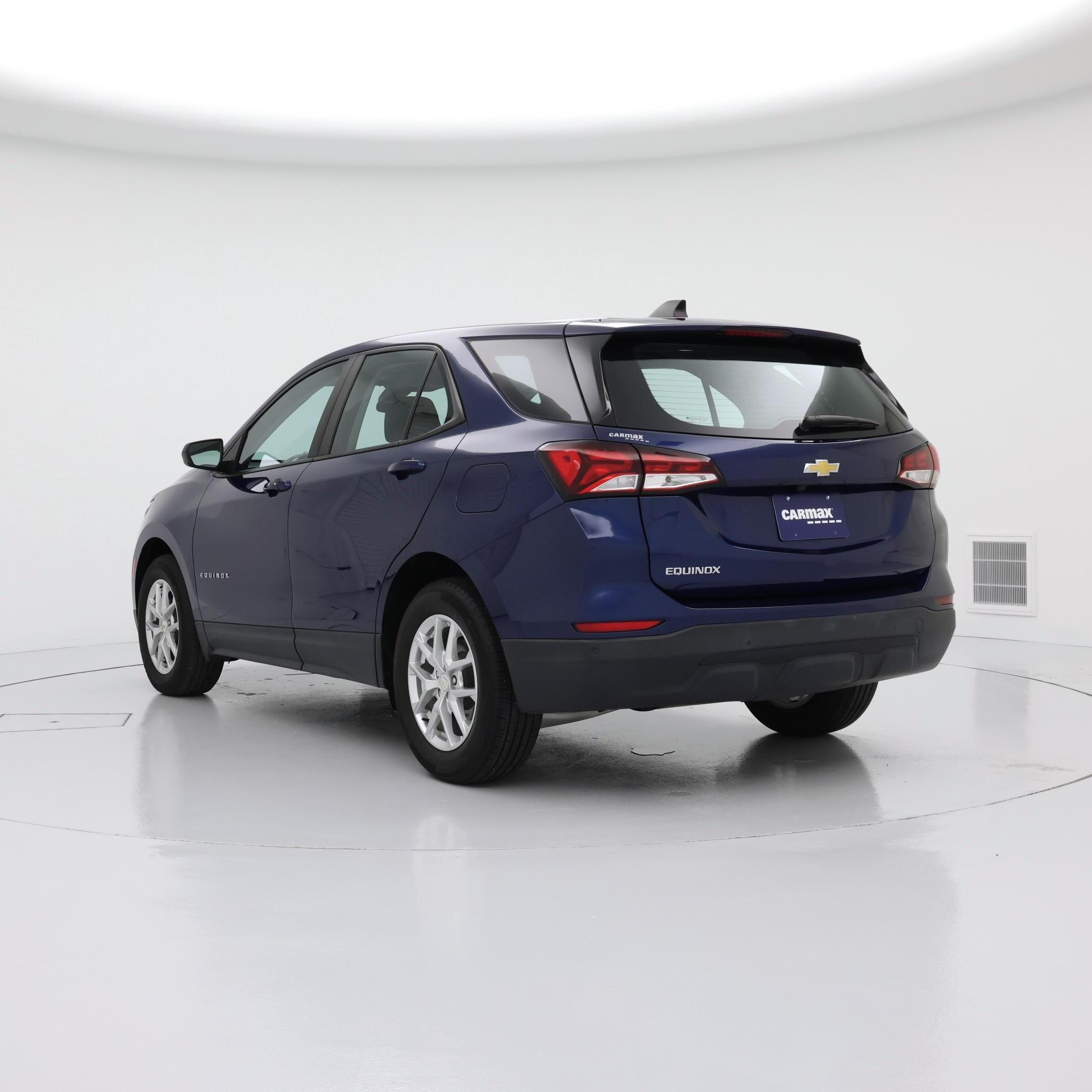 Thumbnail: 2022 Chevrolet Equinox - 2