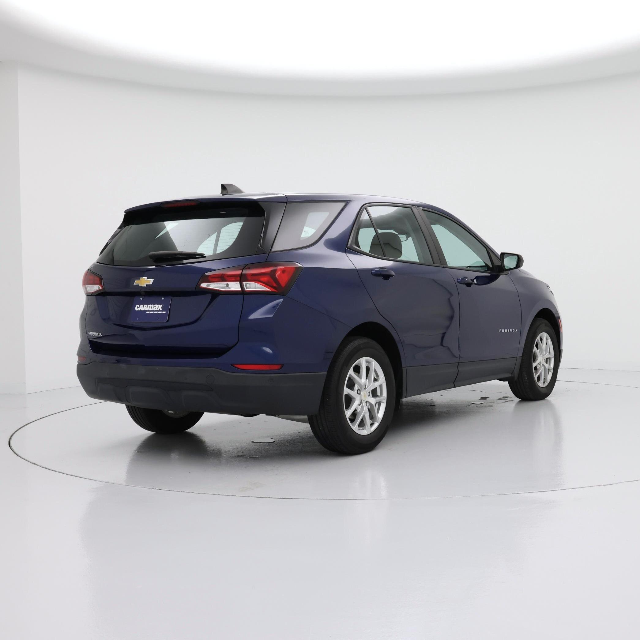 Thumbnail: 2022 Chevrolet Equinox - 8