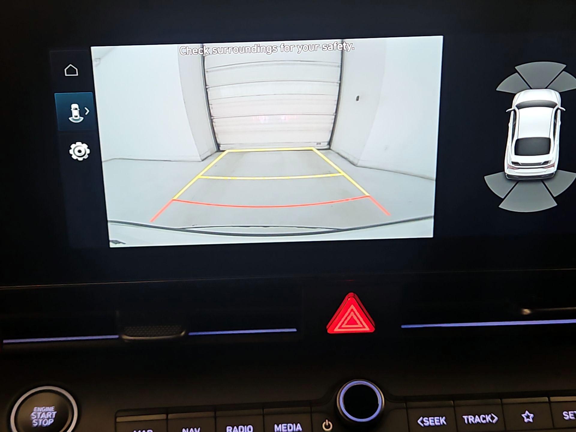 Thumbnail: 2025 Hyundai Elantra - 15