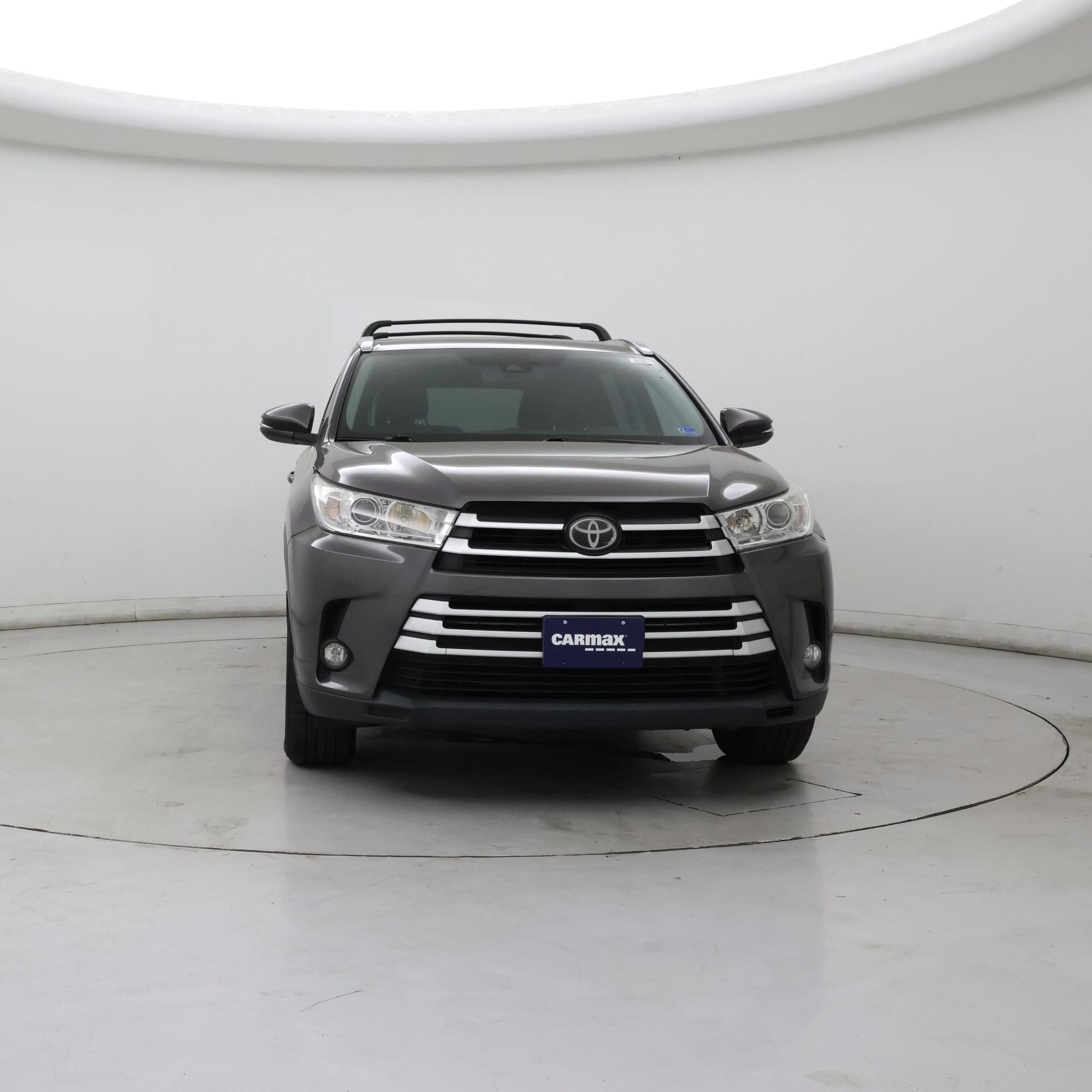 Thumbnail: 2017 Toyota Highlander - 5