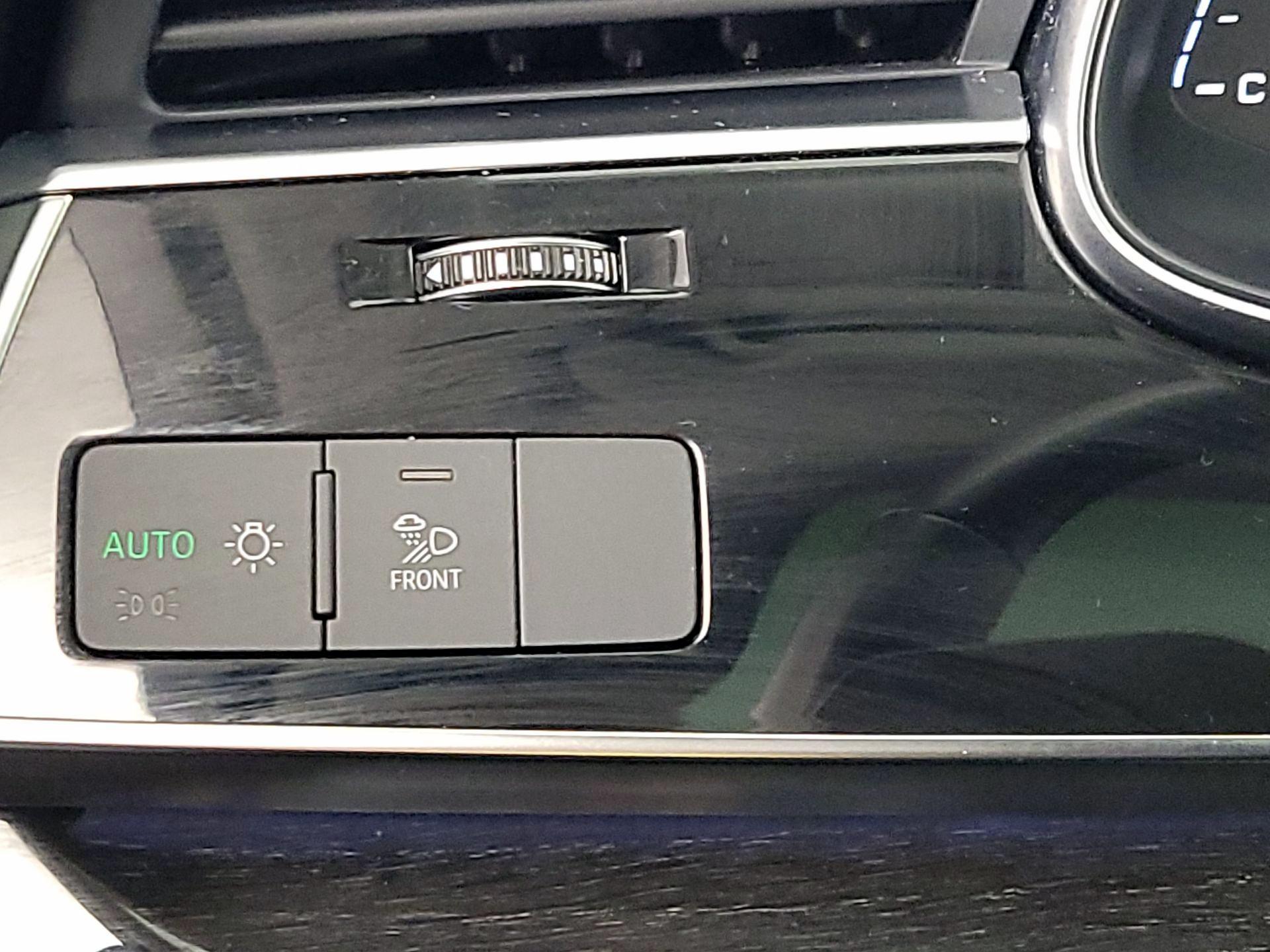 Thumbnail: 2023 Audi Q7 - 13