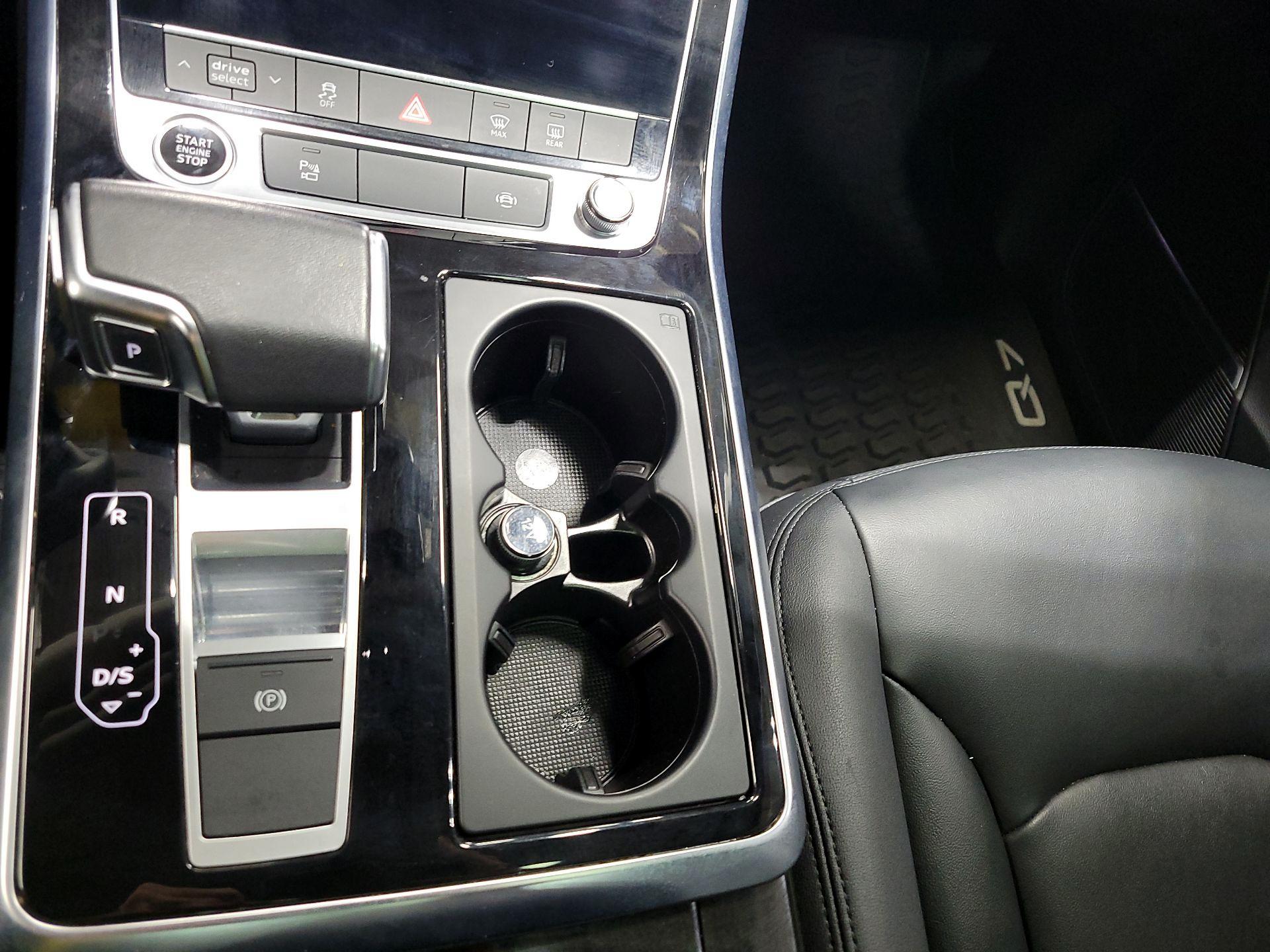 Thumbnail: 2023 Audi Q7 - 18