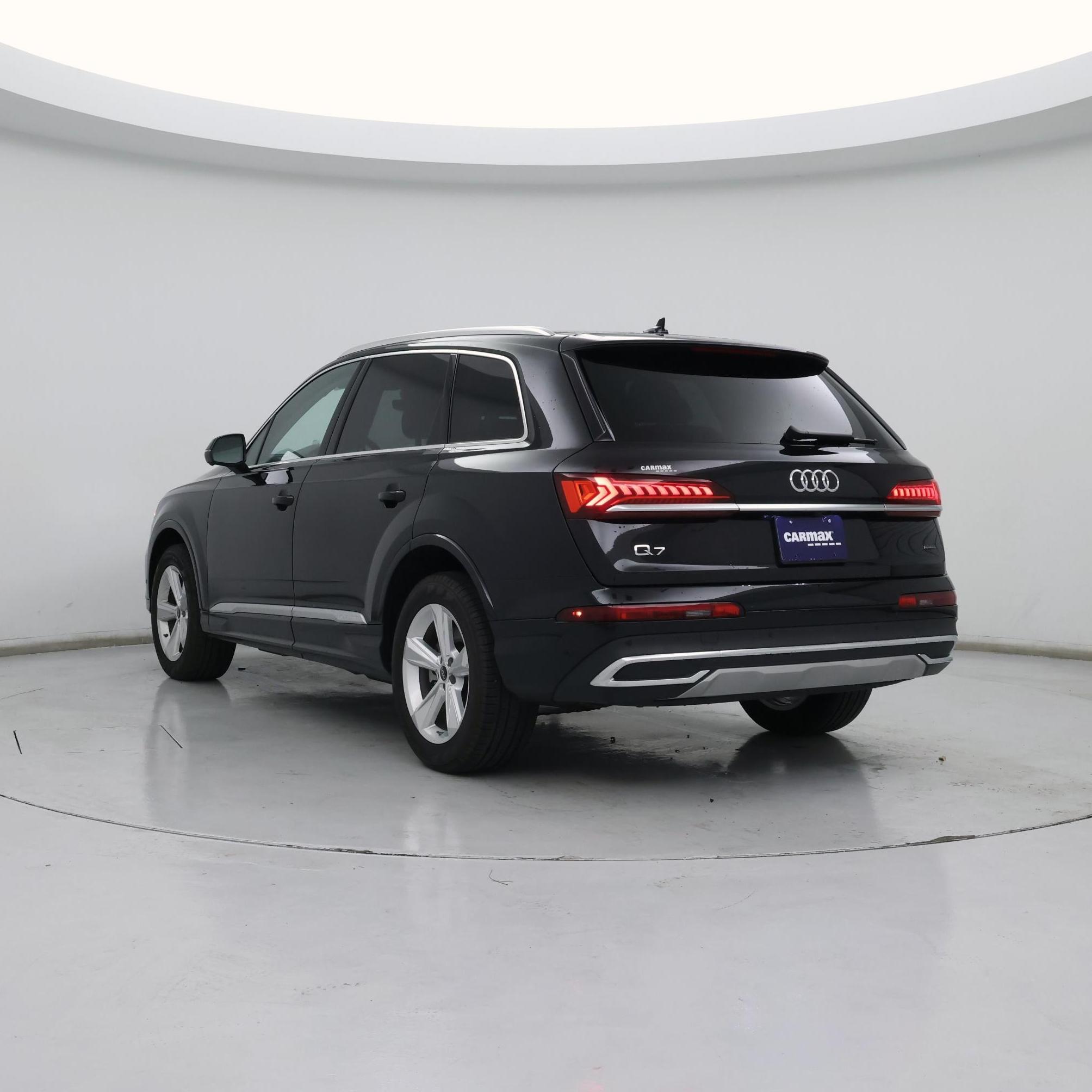 Thumbnail: 2023 Audi Q7 - 2