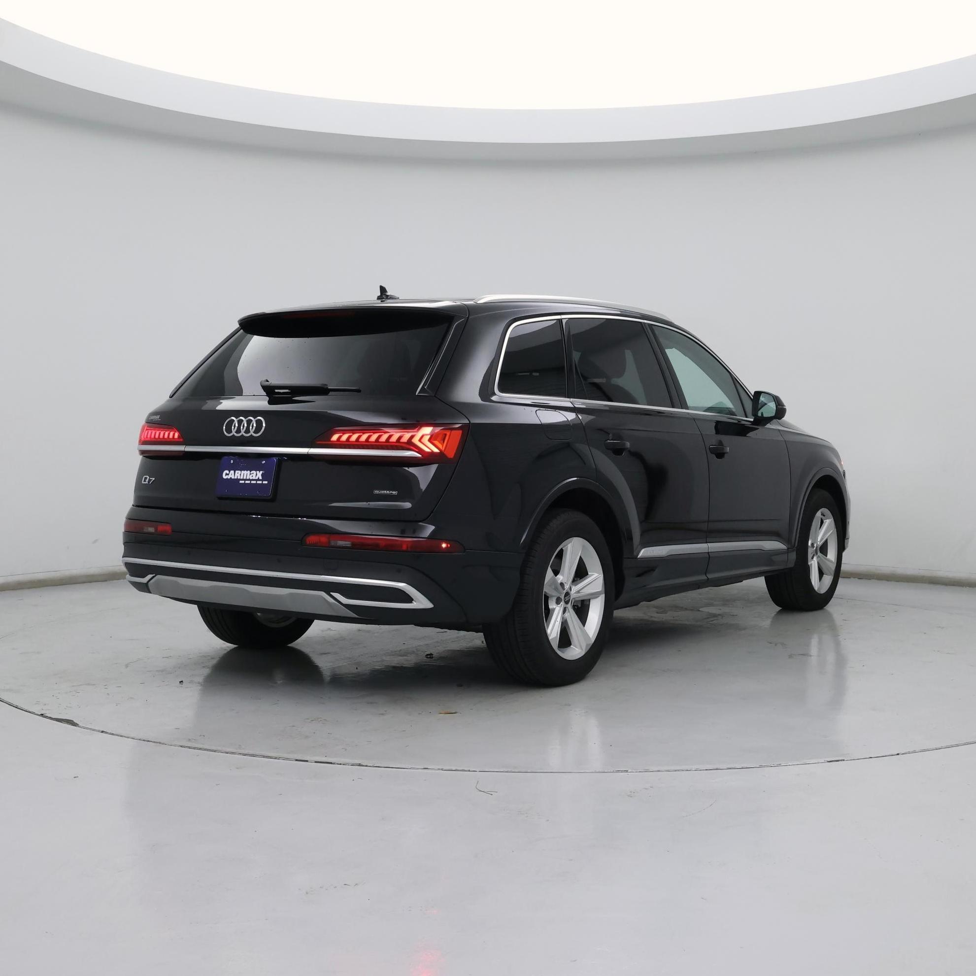 Thumbnail: 2023 Audi Q7 - 8