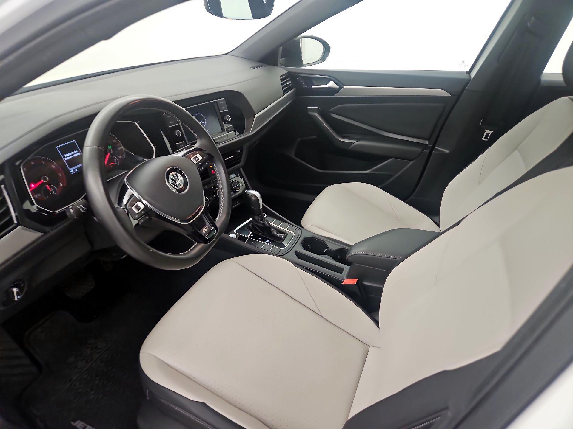 Thumbnail: 2021 Volkswagen Jetta - 11