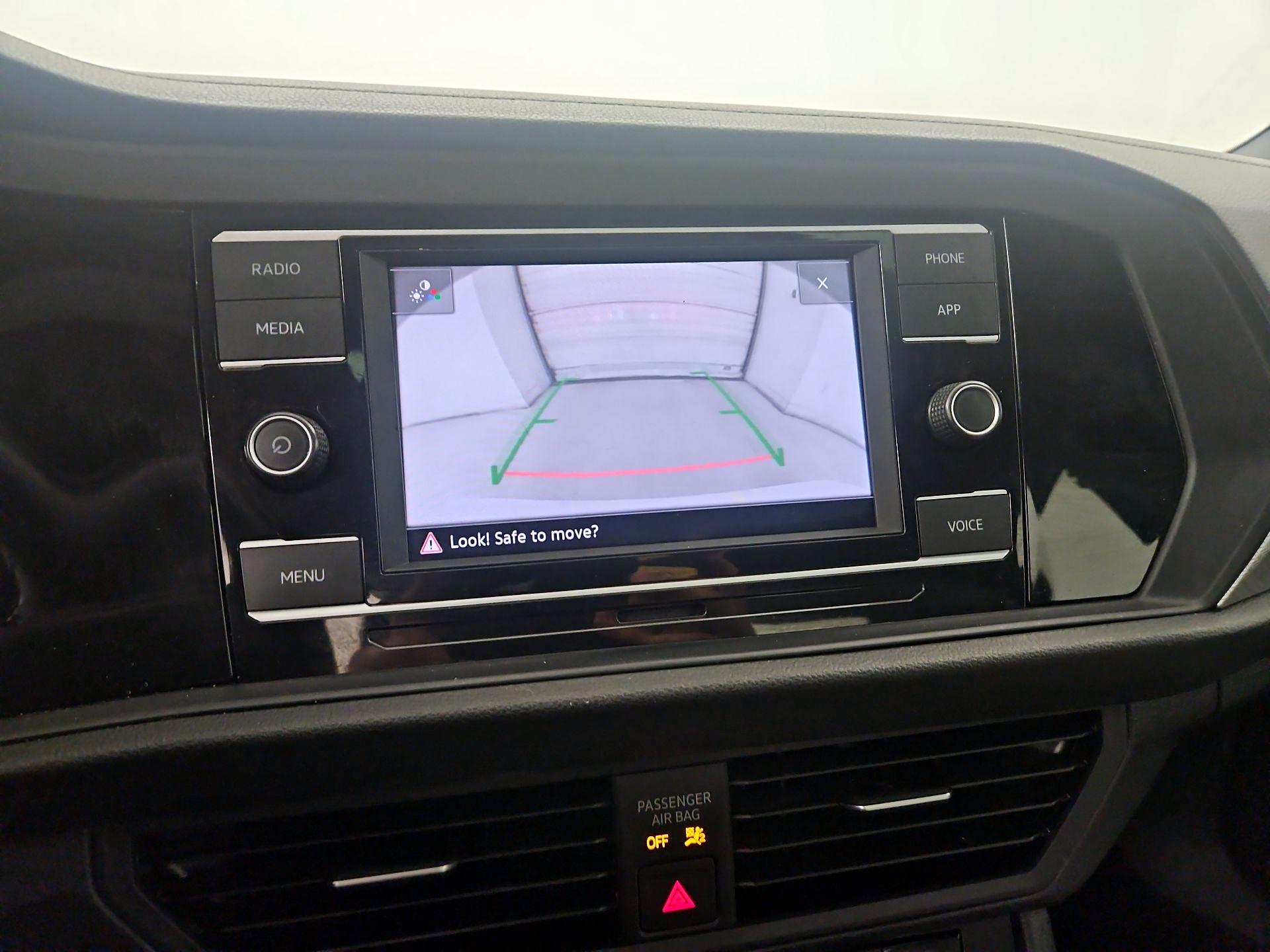 Thumbnail: 2021 Volkswagen Jetta - 14